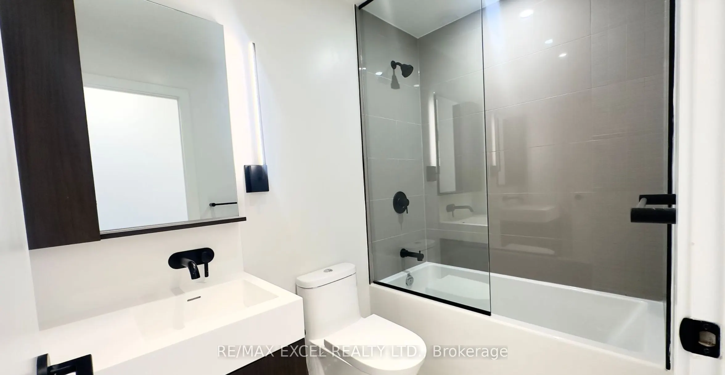 117 Broadway Avenue, #0