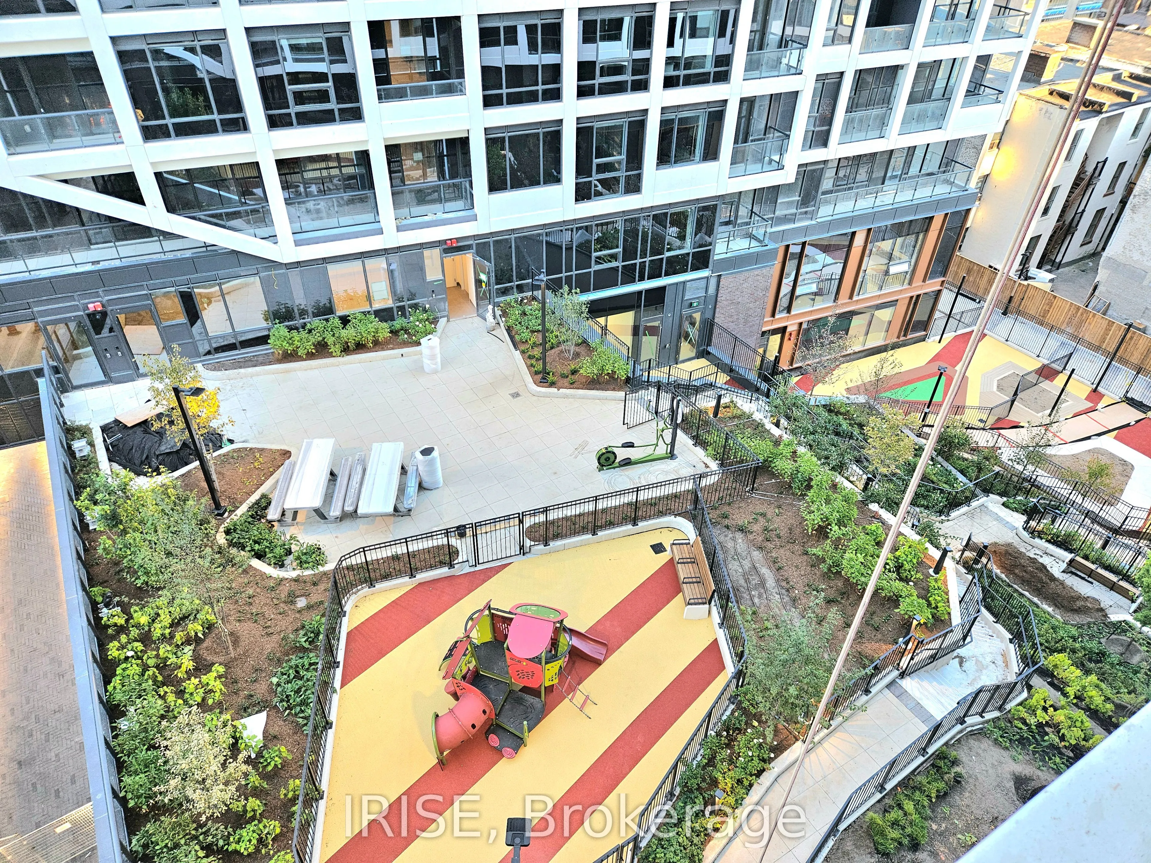 115 Denison Avenue, #719