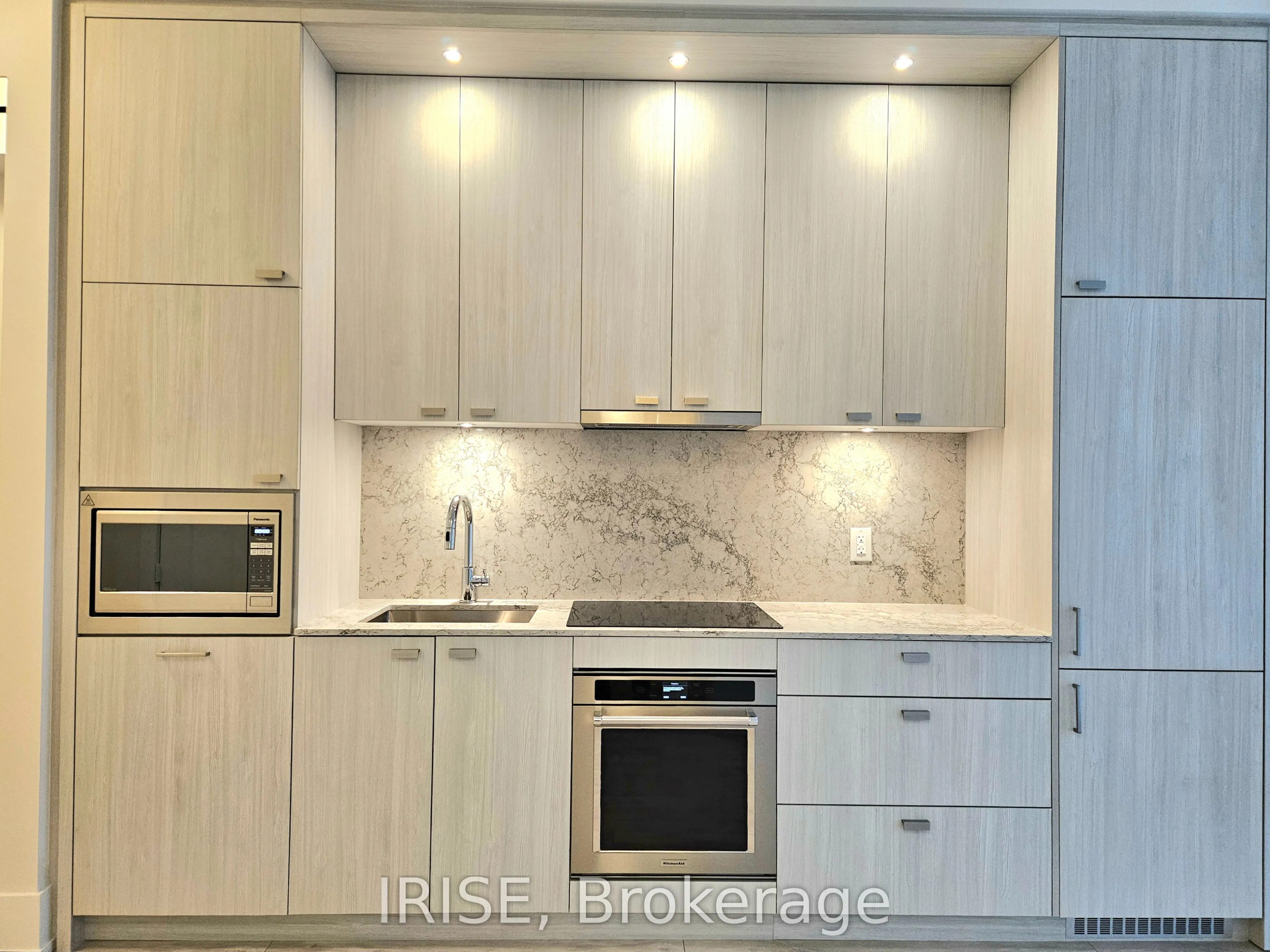 115 Denison Avenue, #719