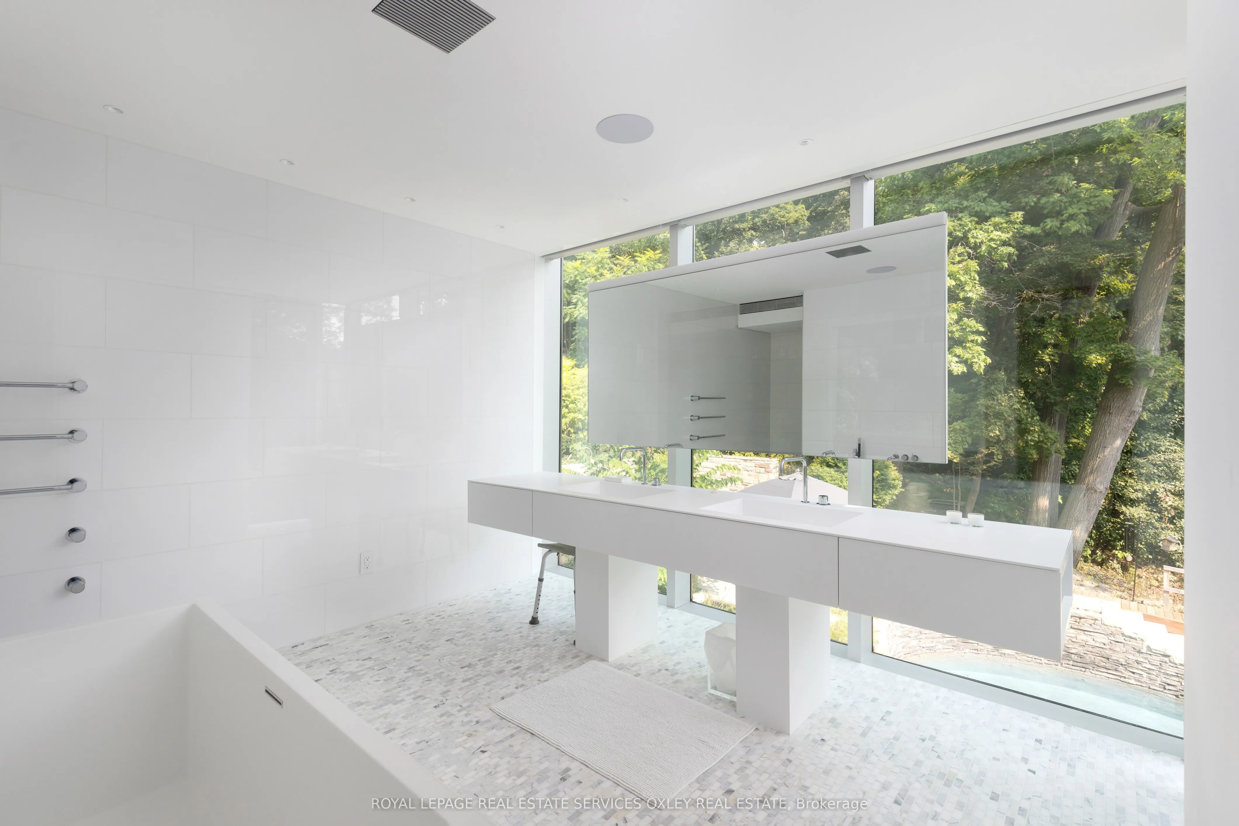 11 Beaumont Road