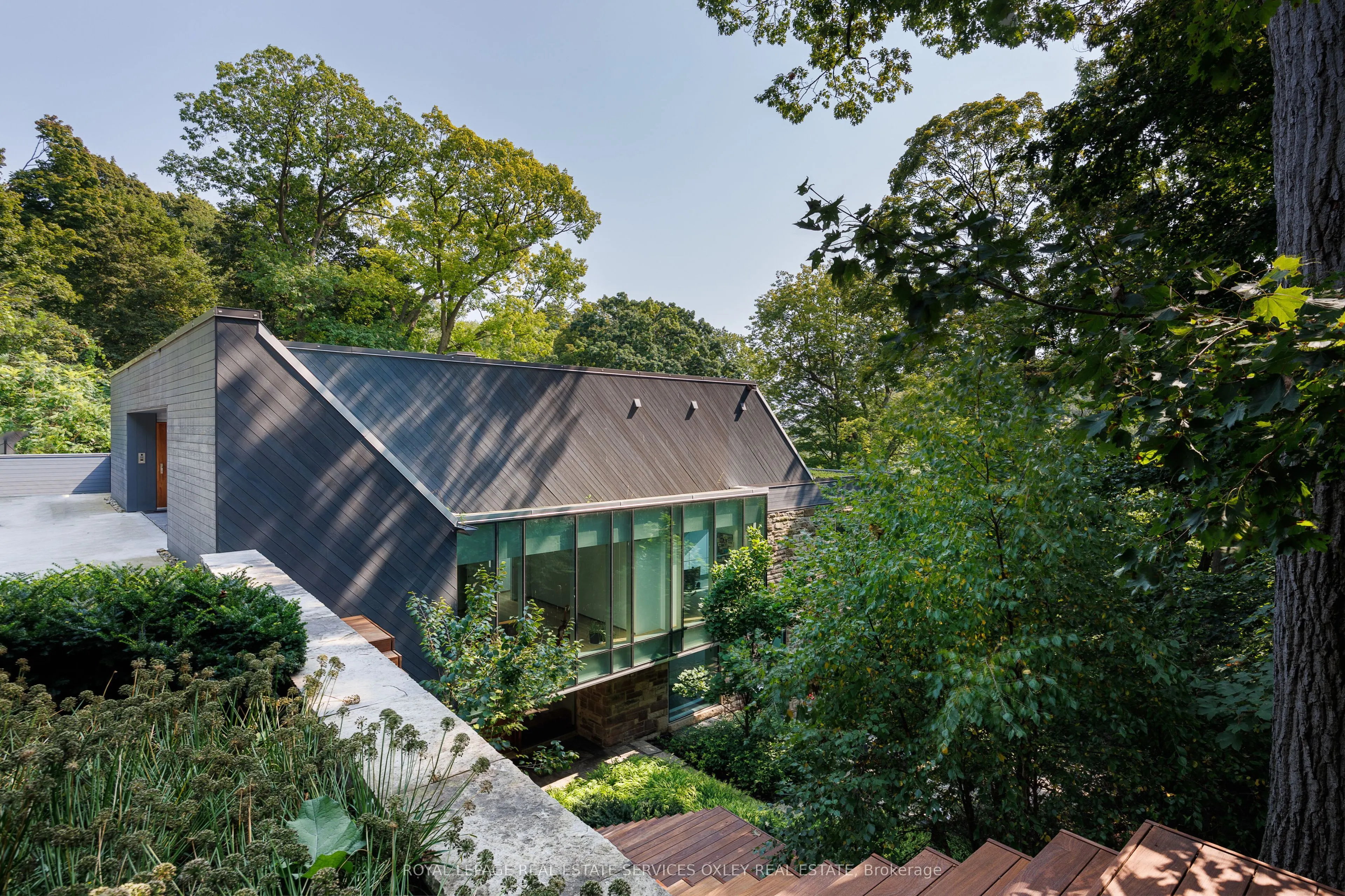 11 Beaumont Road