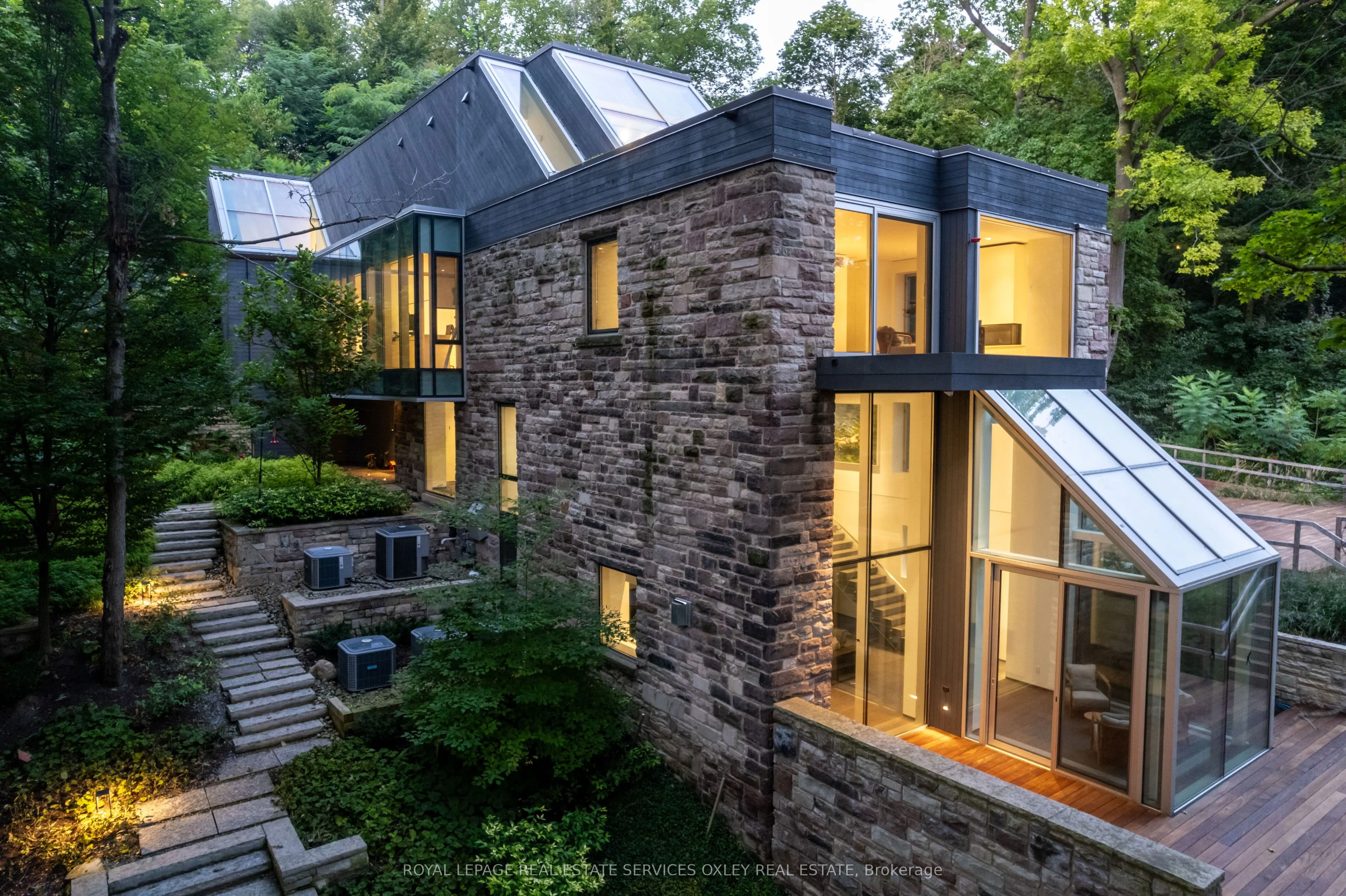11 Beaumont Road