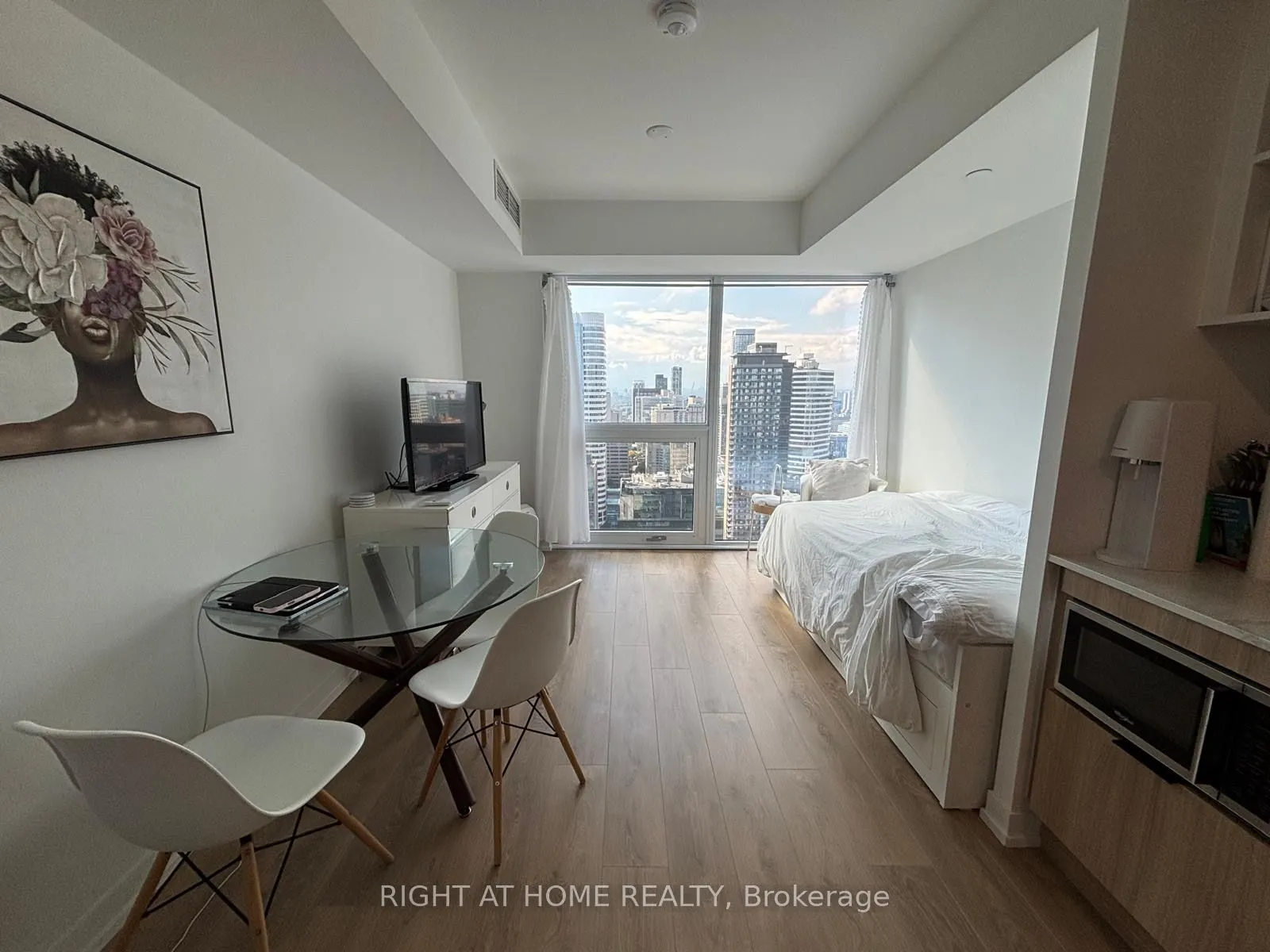82 Dalhousie Street, #4011