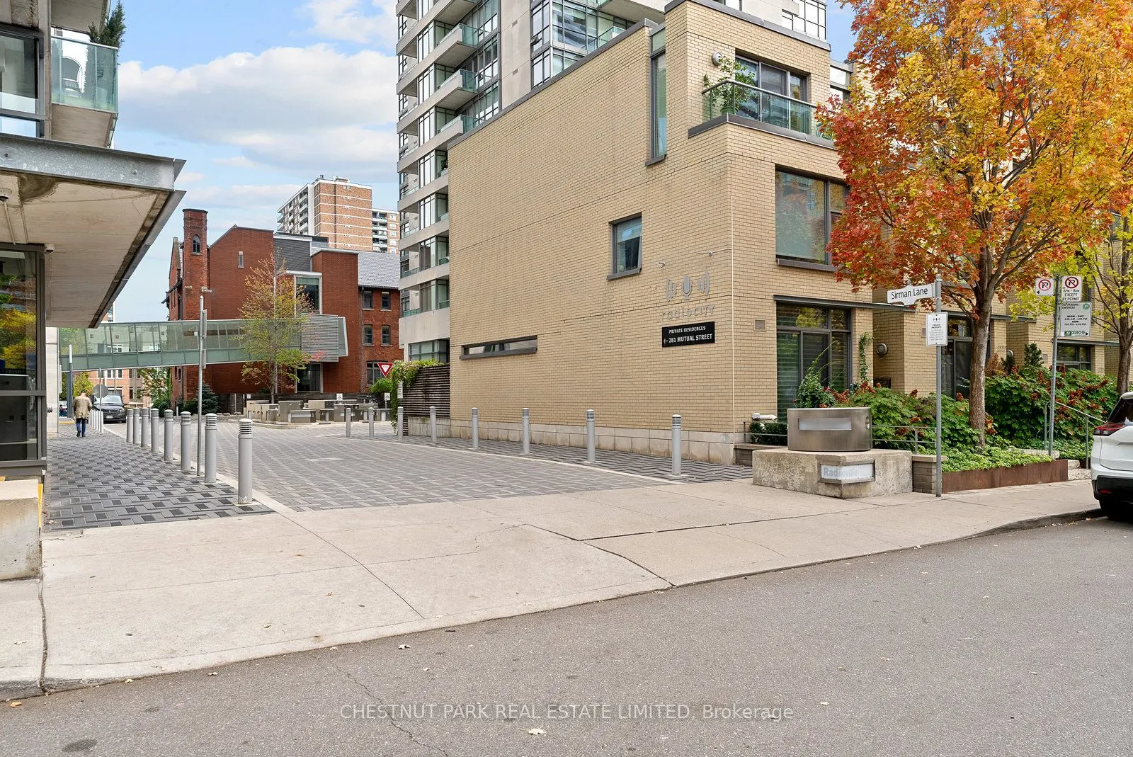 281 Mutual Street, #2502