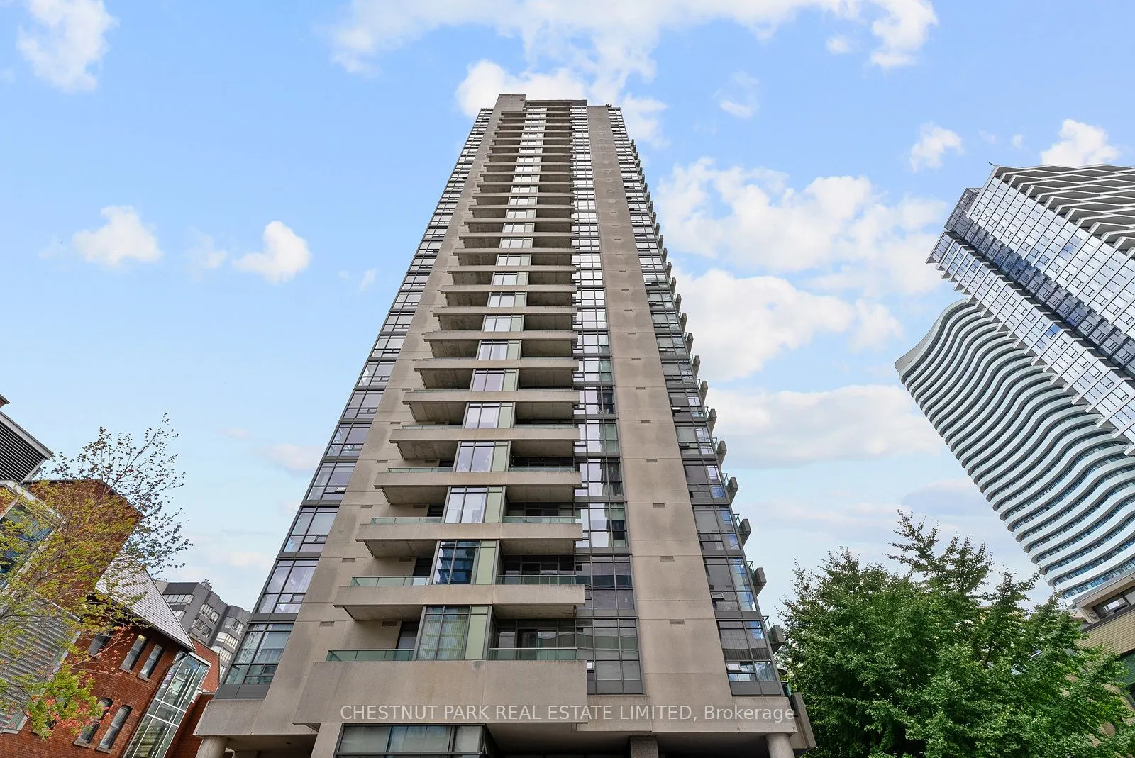 281 Mutual Street, #2502