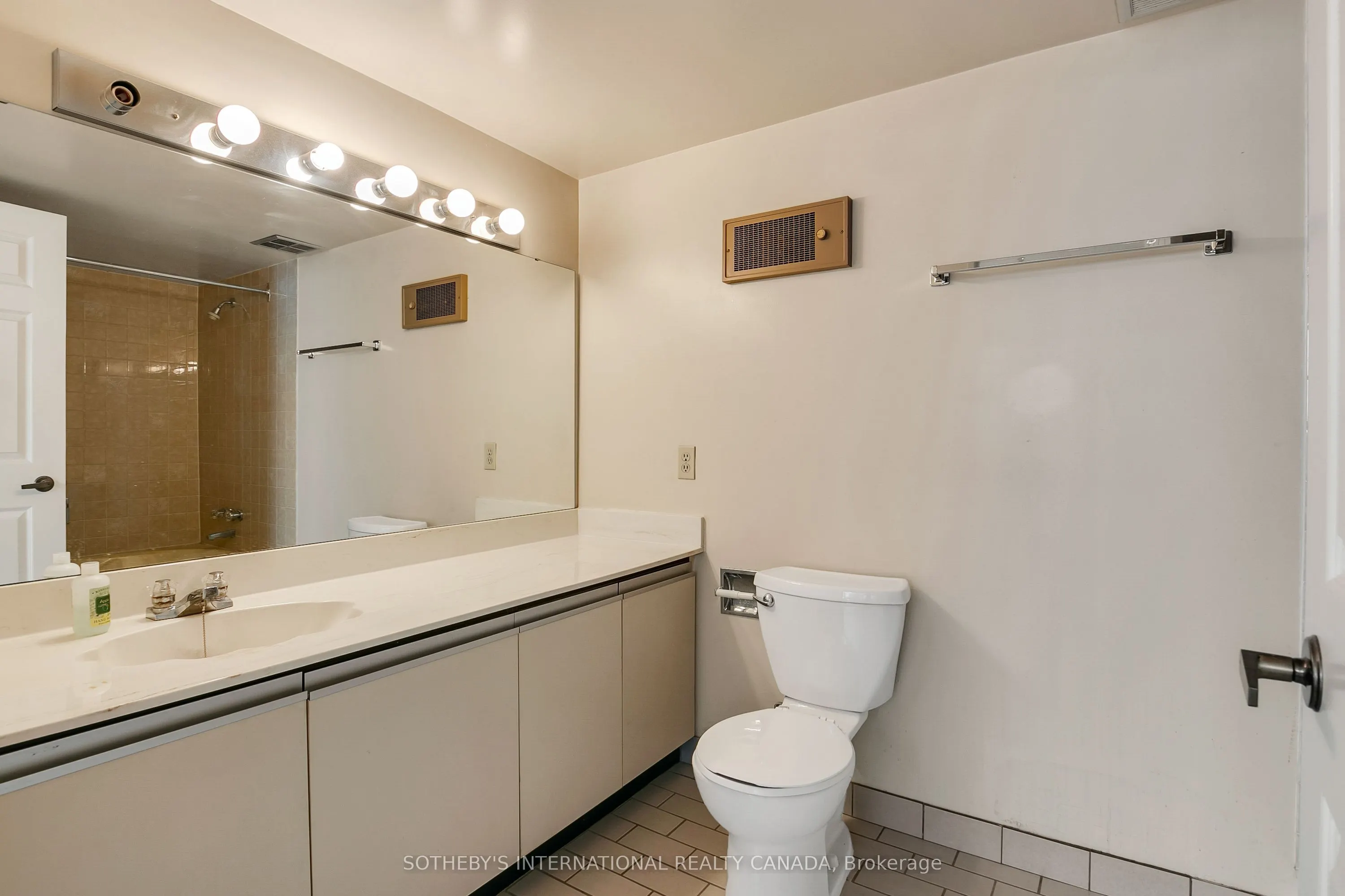 52 Granby Street, #8