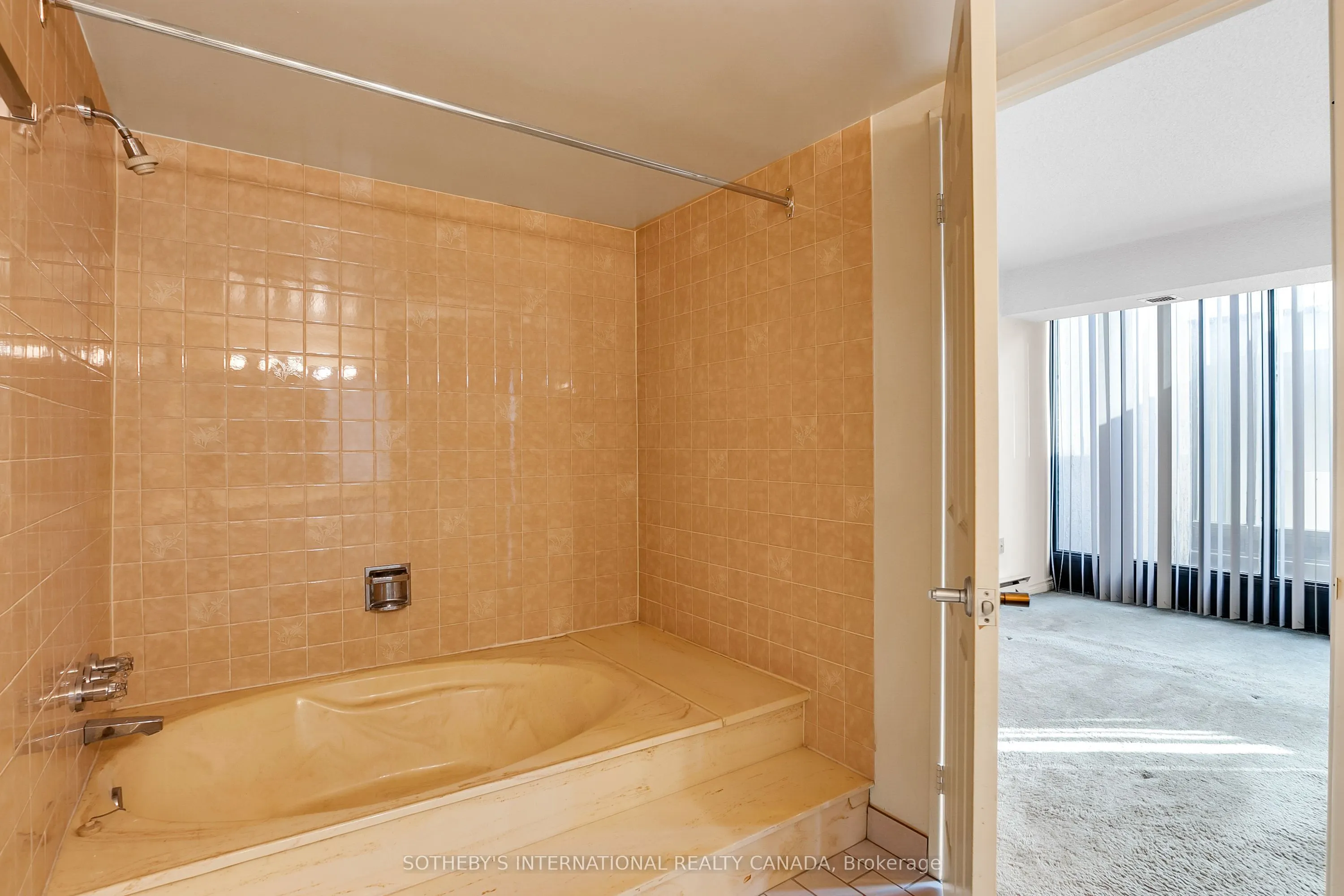 52 Granby Street, #8
