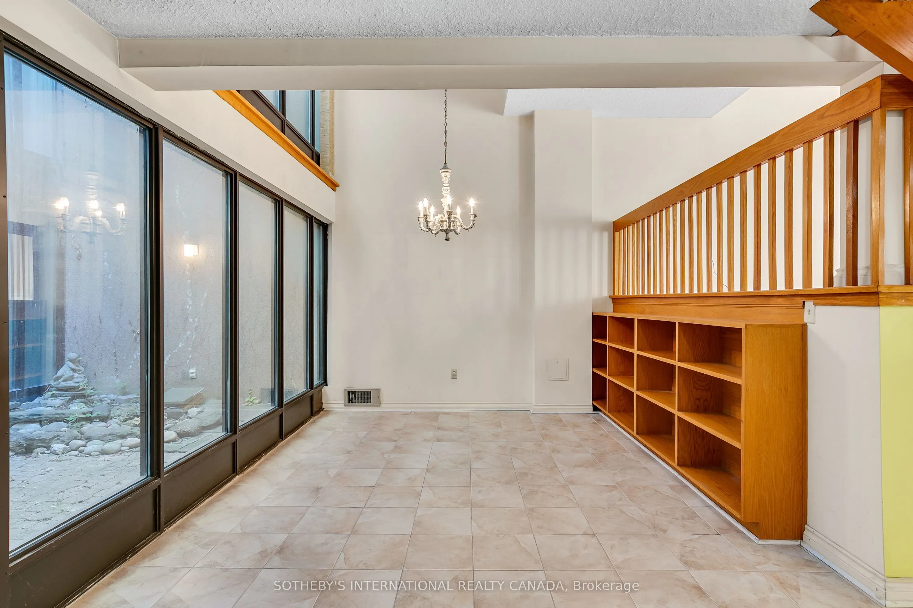 52 Granby Street, #8