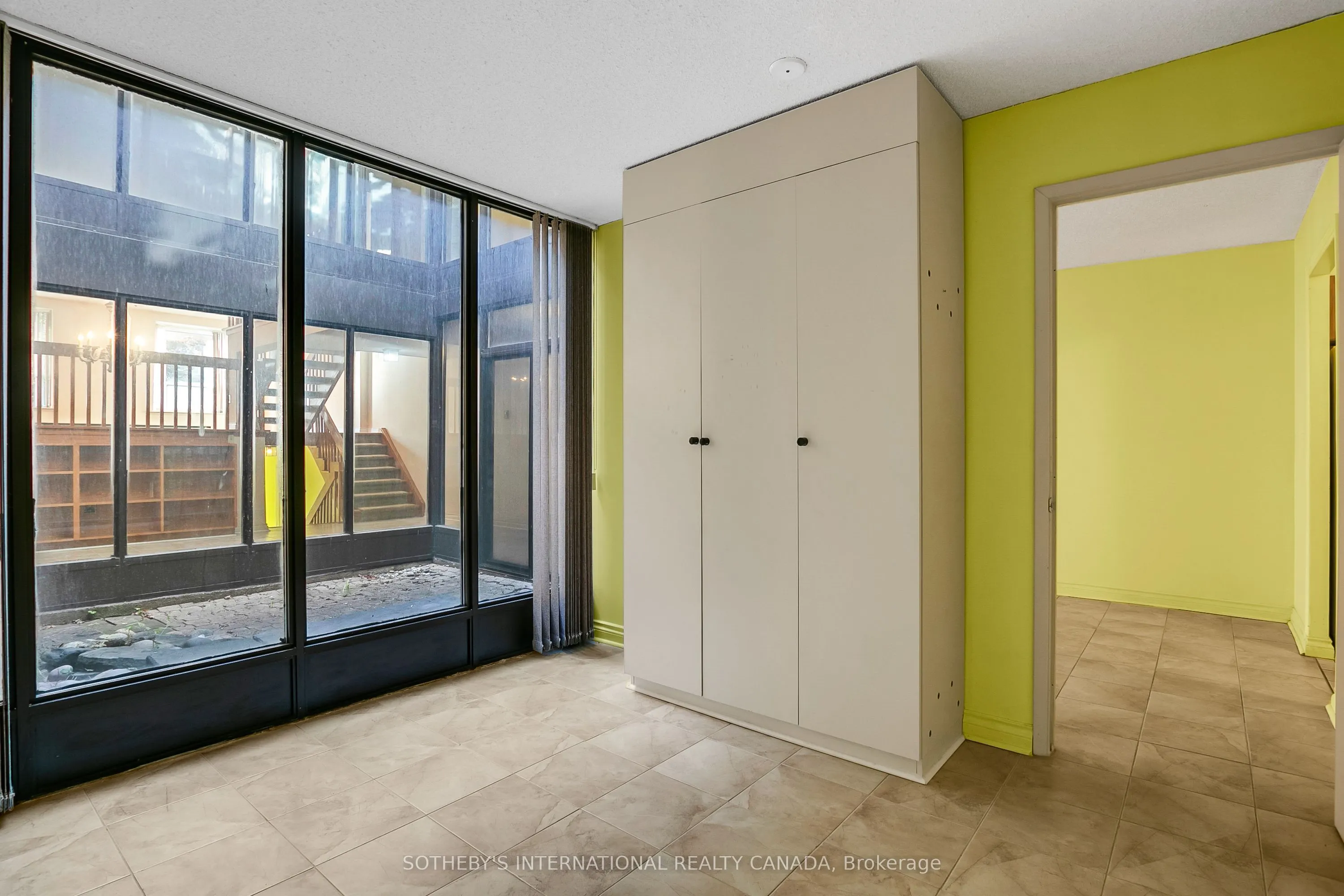 52 Granby Street, #8
