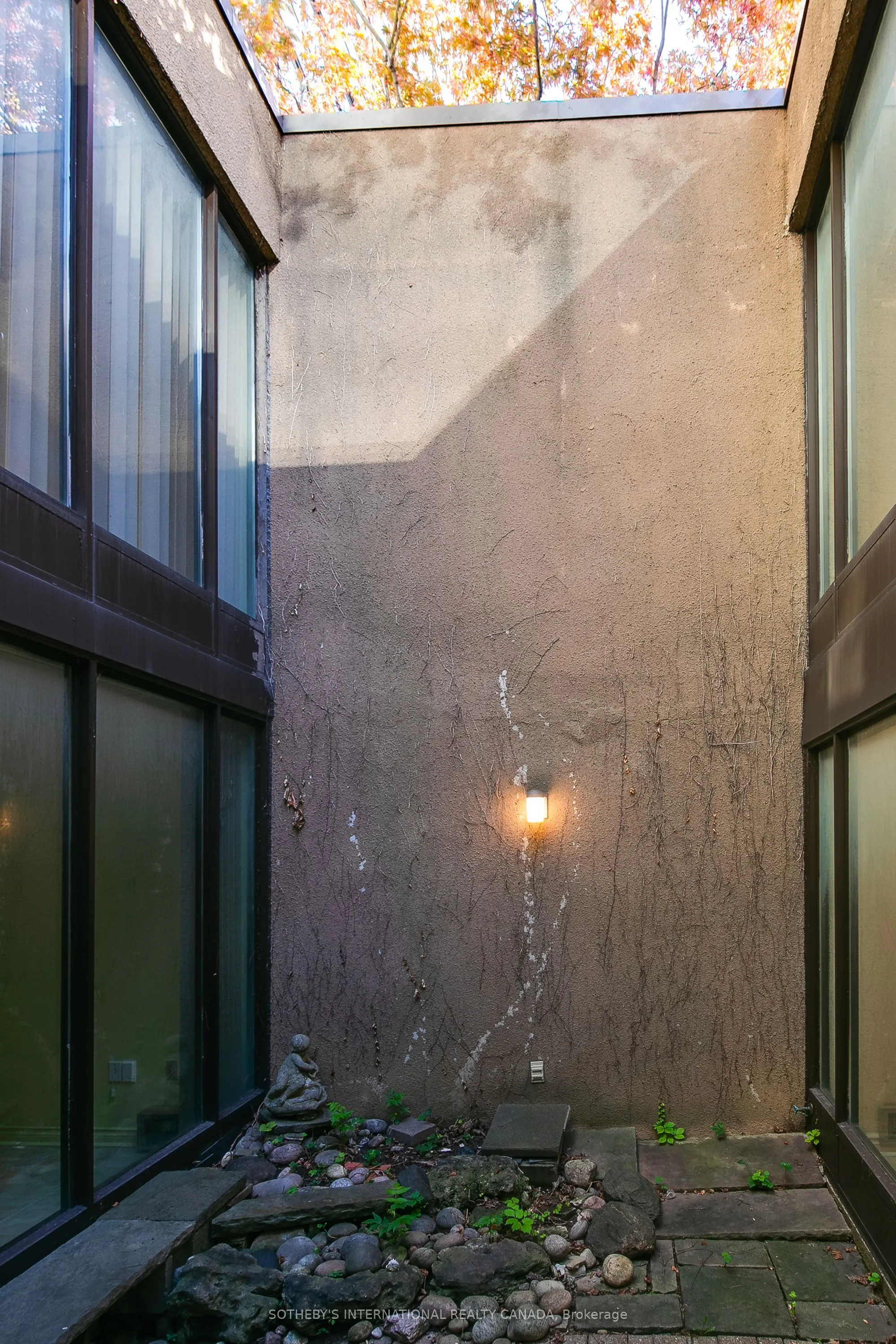 52 Granby Street, #8