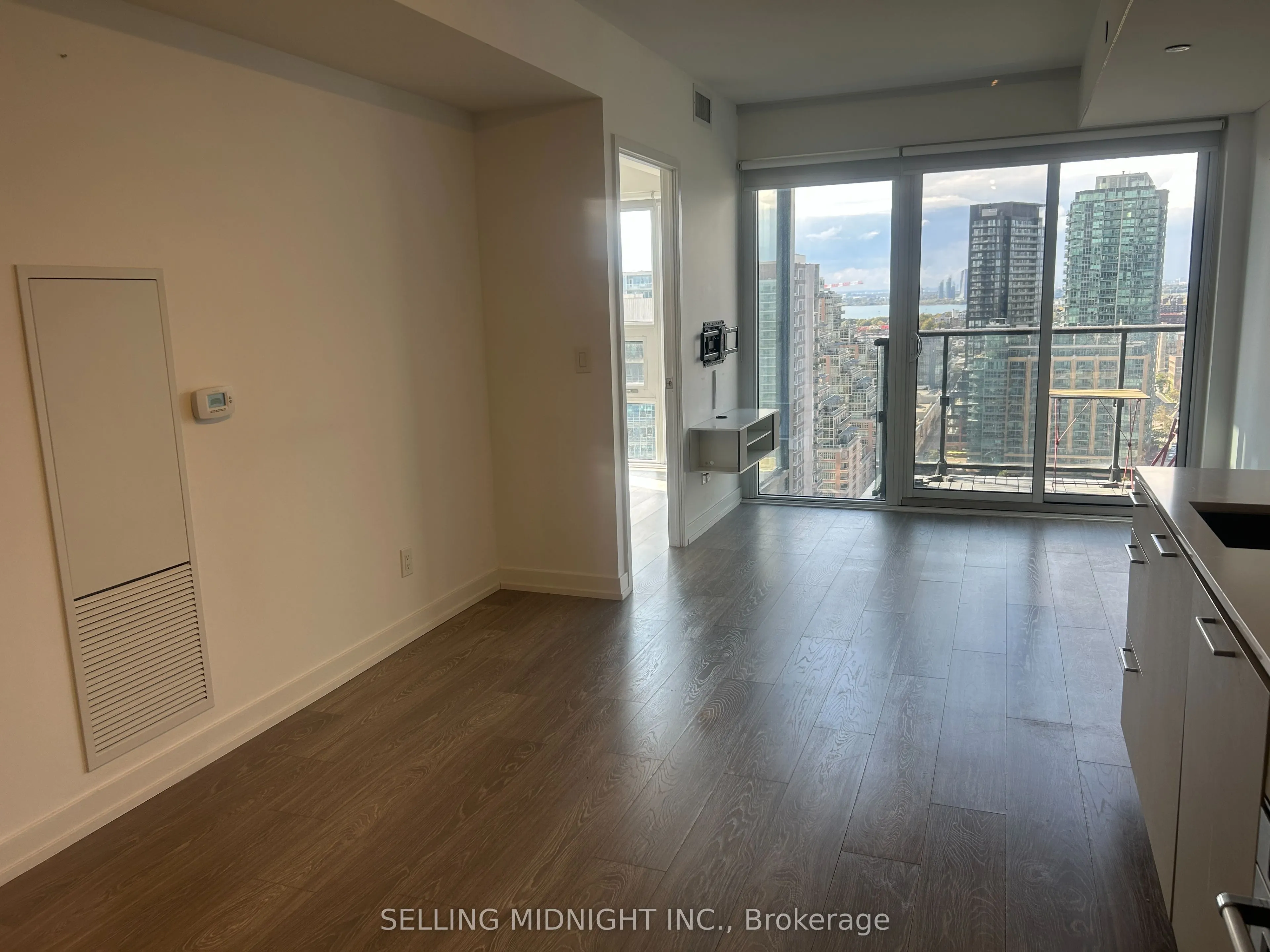 19 Western Battery Road, #2508