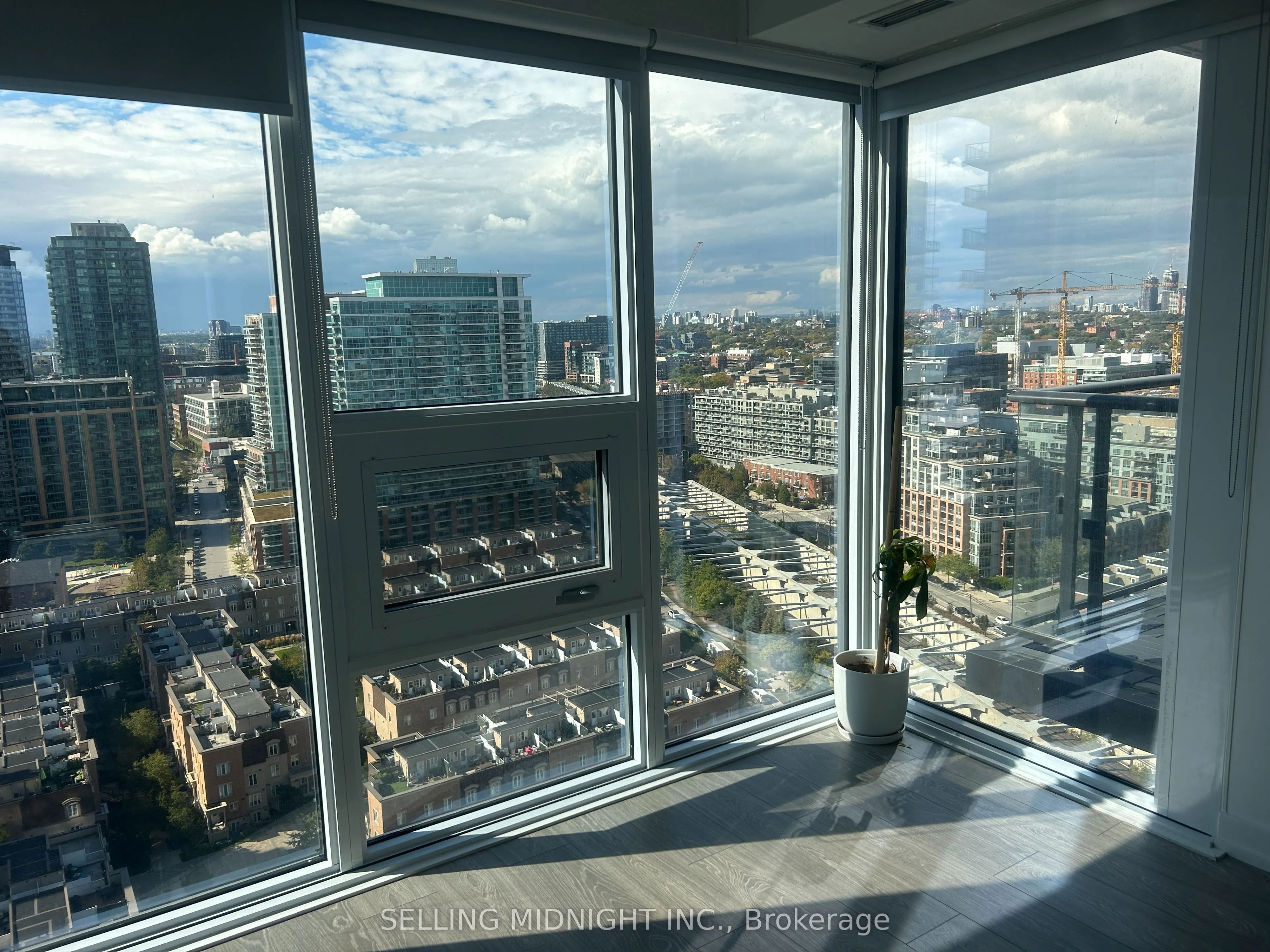 19 Western Battery Road, #2508