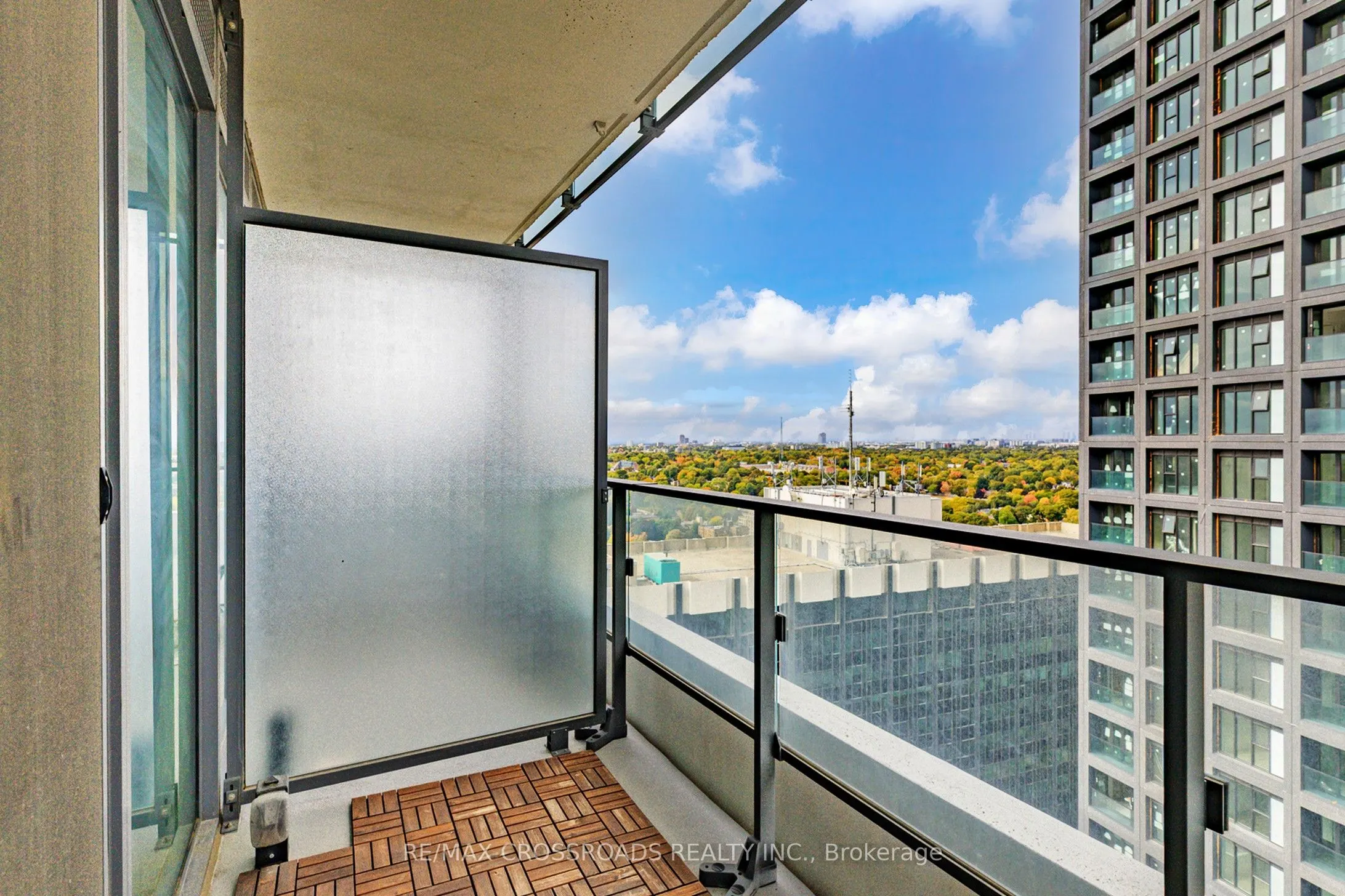 5 Soudan Avenue, #3110