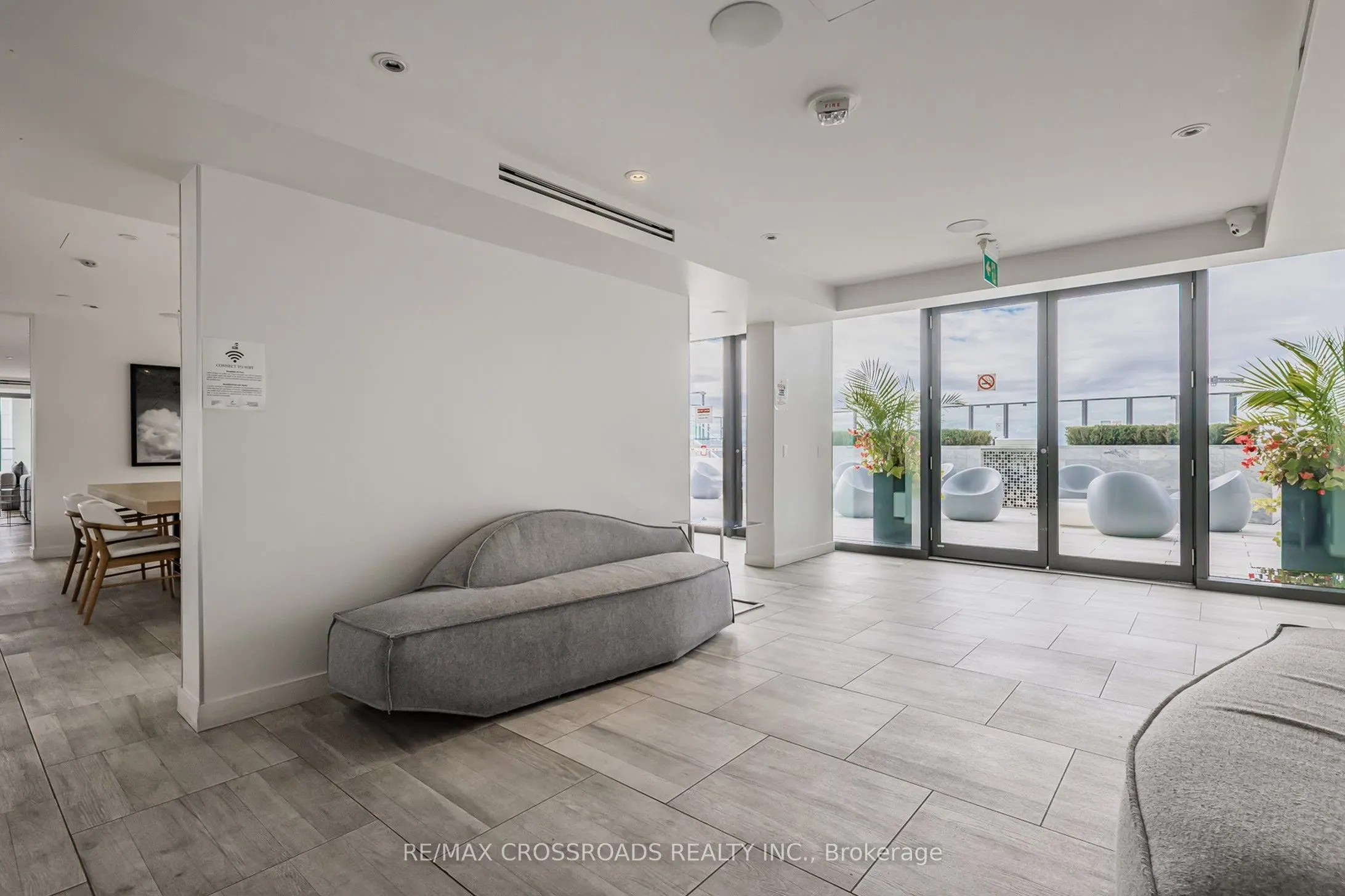 5 Soudan Avenue, #3110