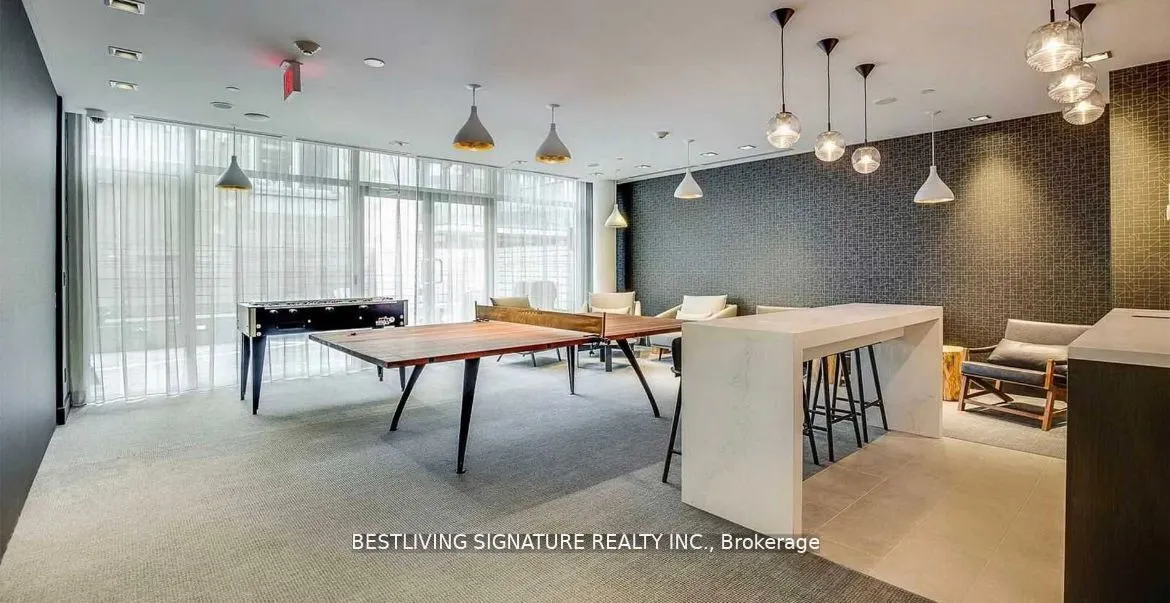 435 Richmond Street W, #1409