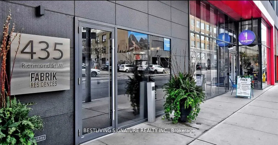 435 Richmond Street W, #1409
