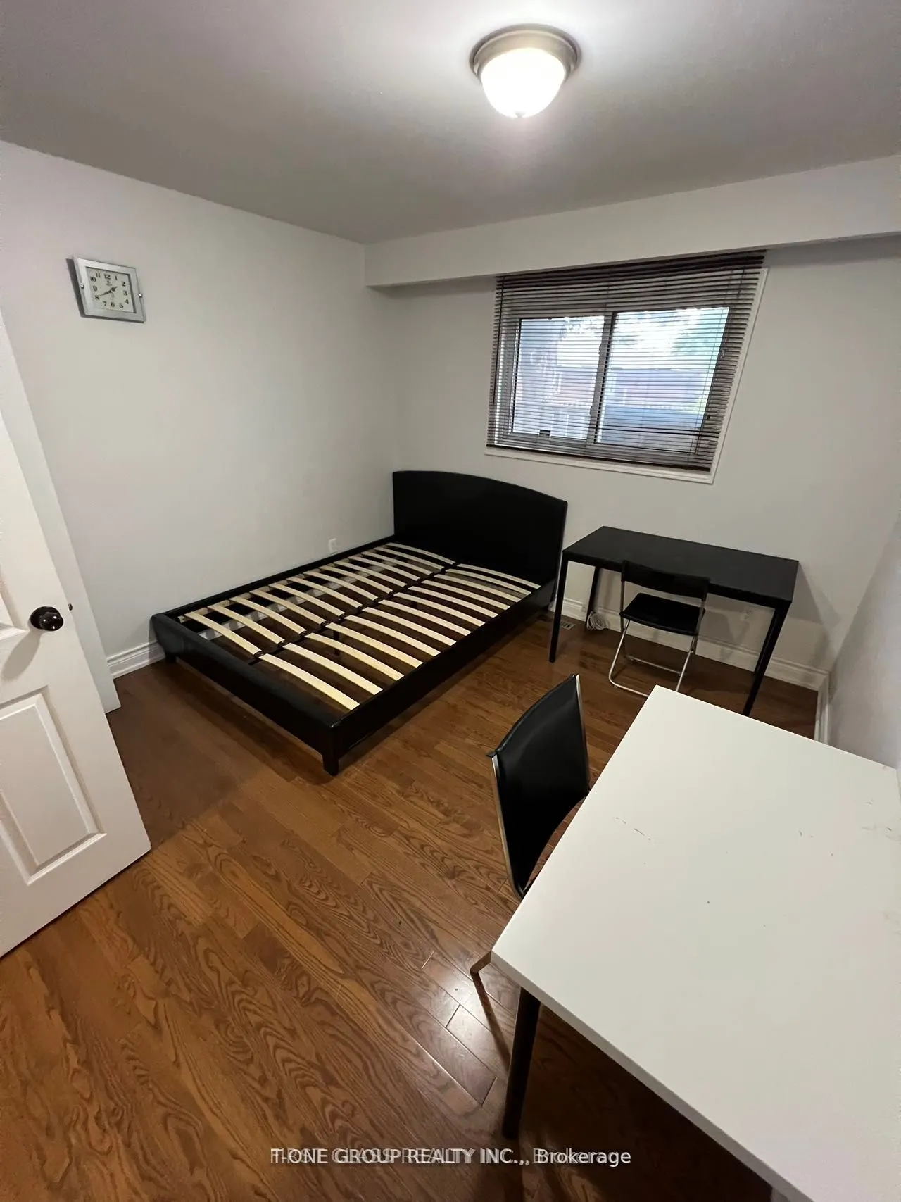 225 Kingslake Road, #main