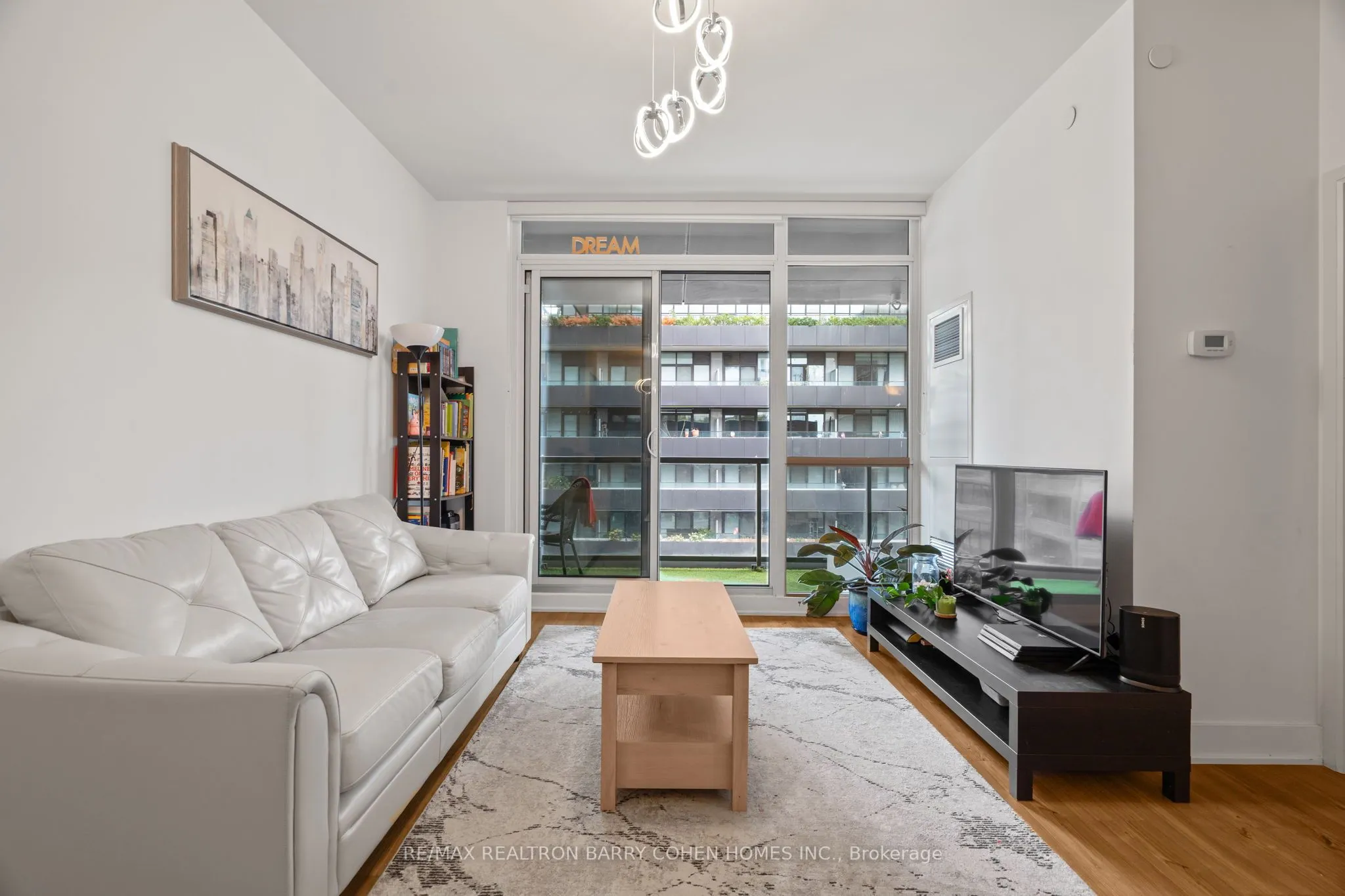 30 Roehampton Avenue, #603