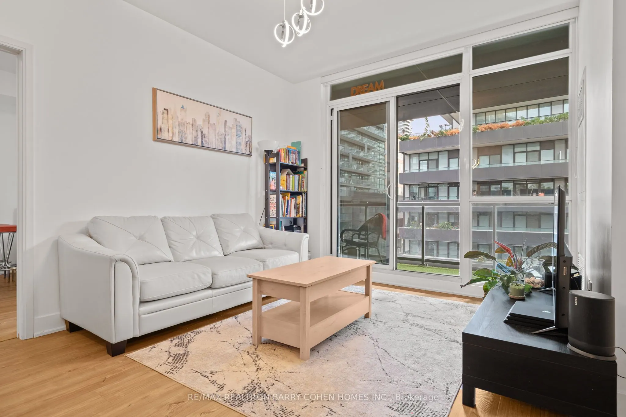 30 Roehampton Avenue, #603