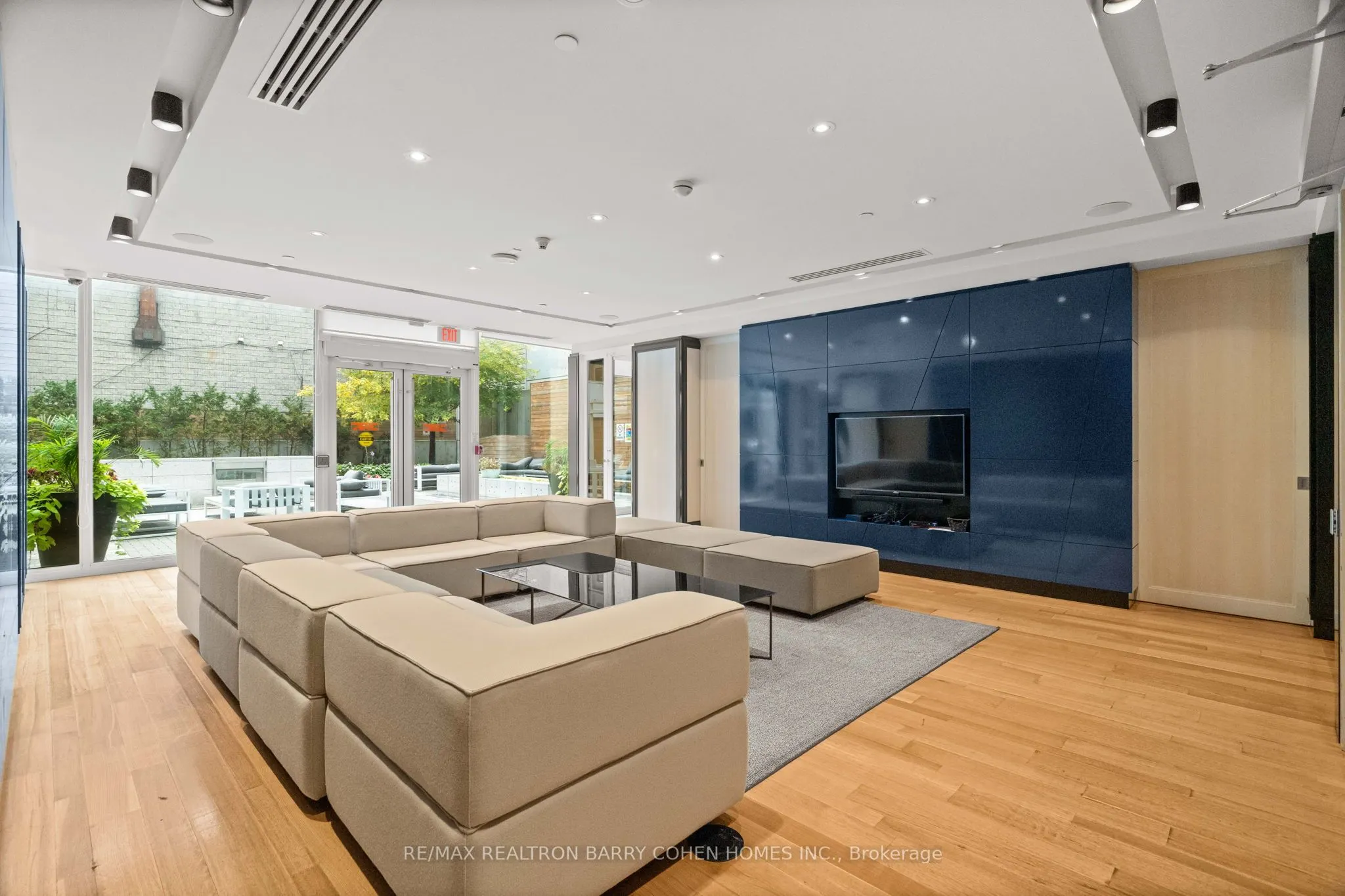 30 Roehampton Avenue, #603