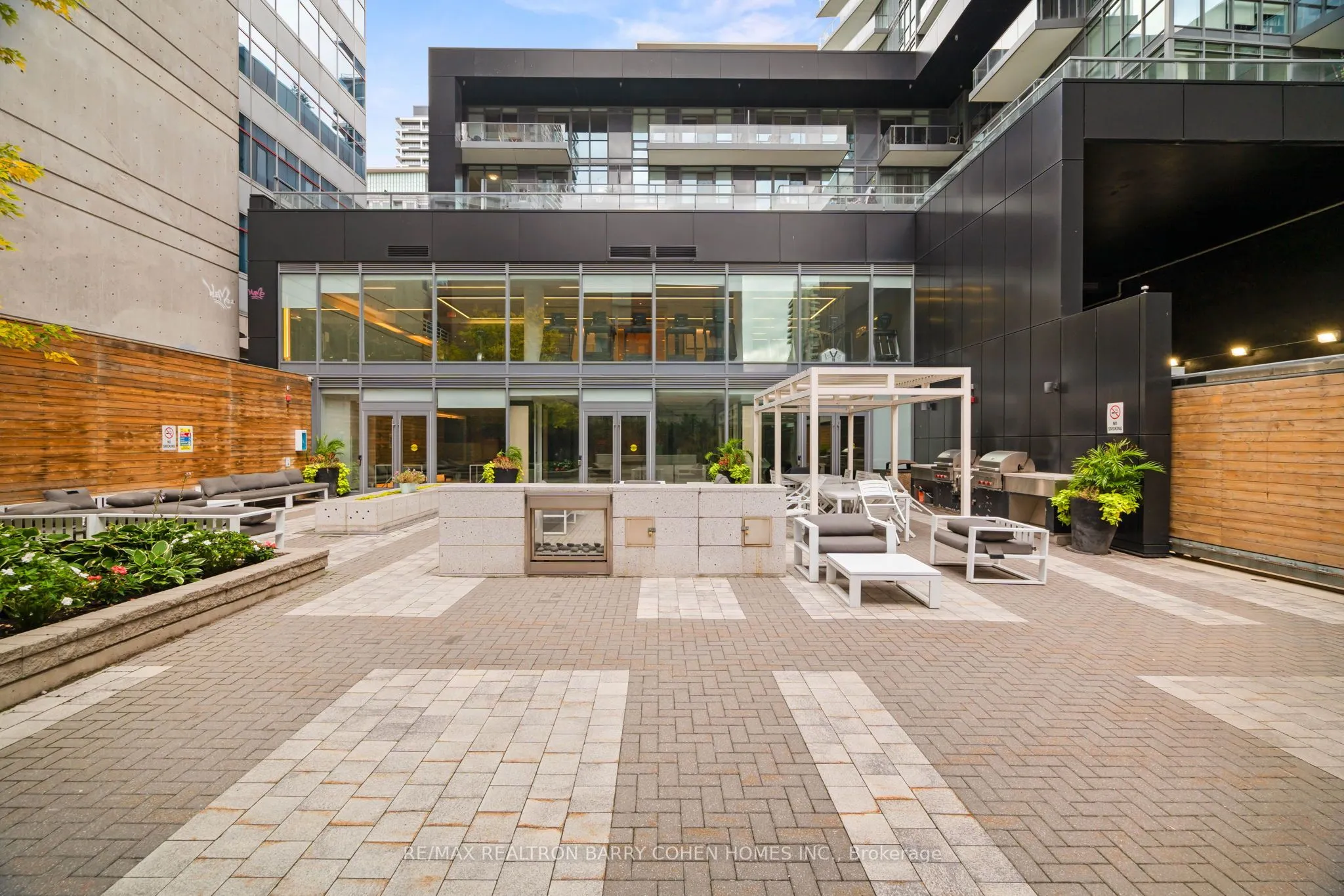 30 Roehampton Avenue, #603