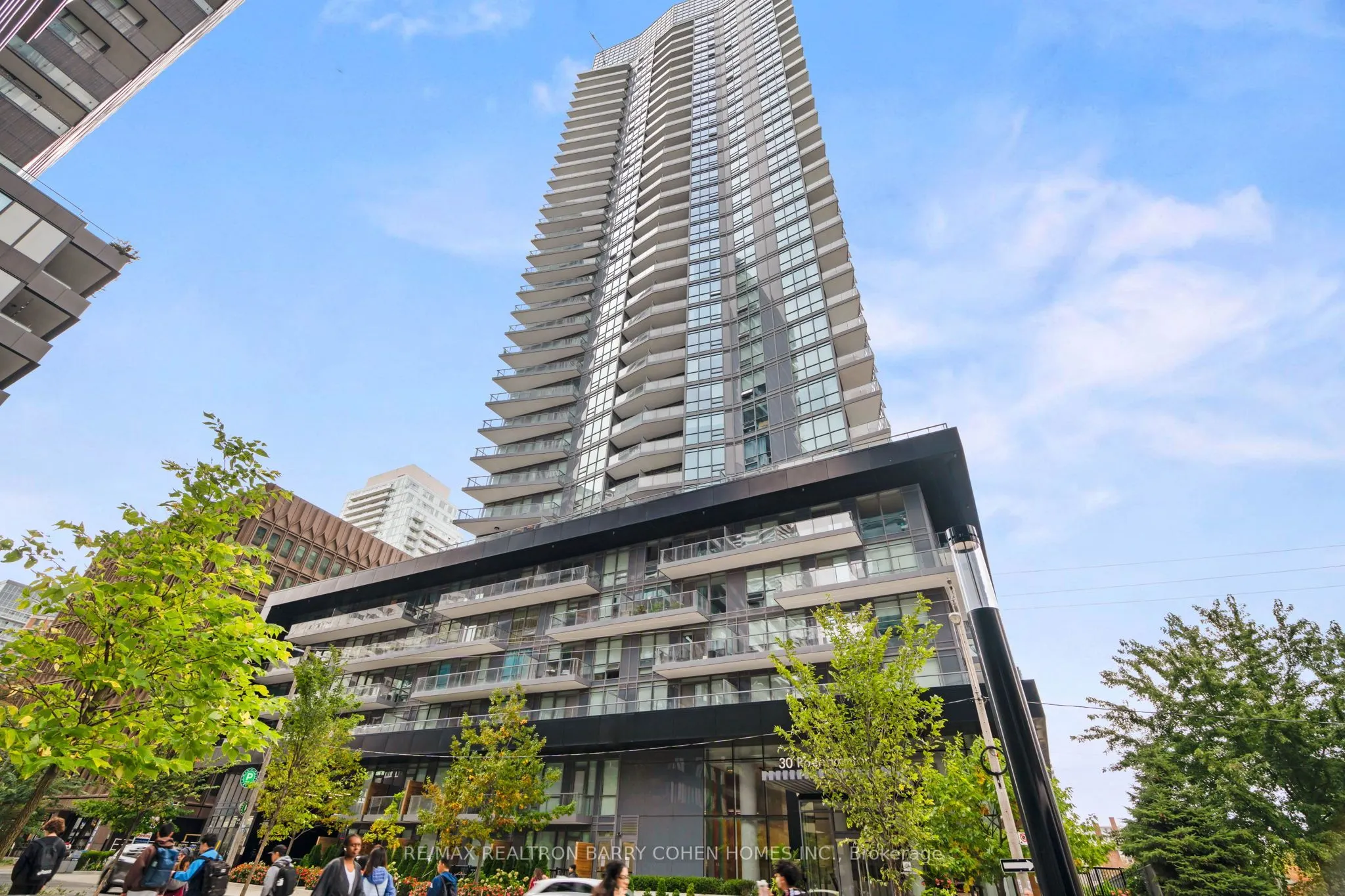 30 Roehampton Avenue, #603