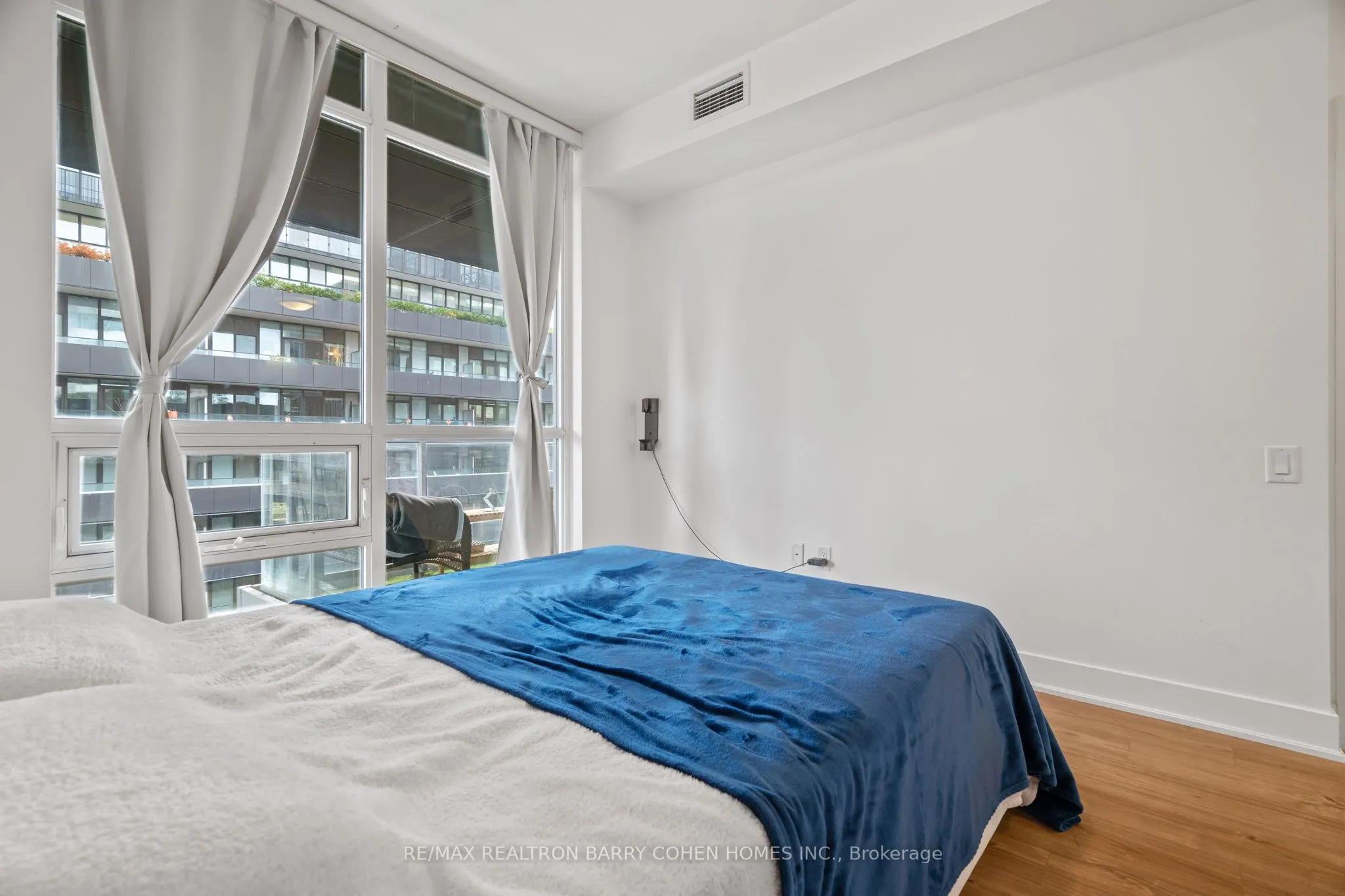 30 Roehampton Avenue, #603