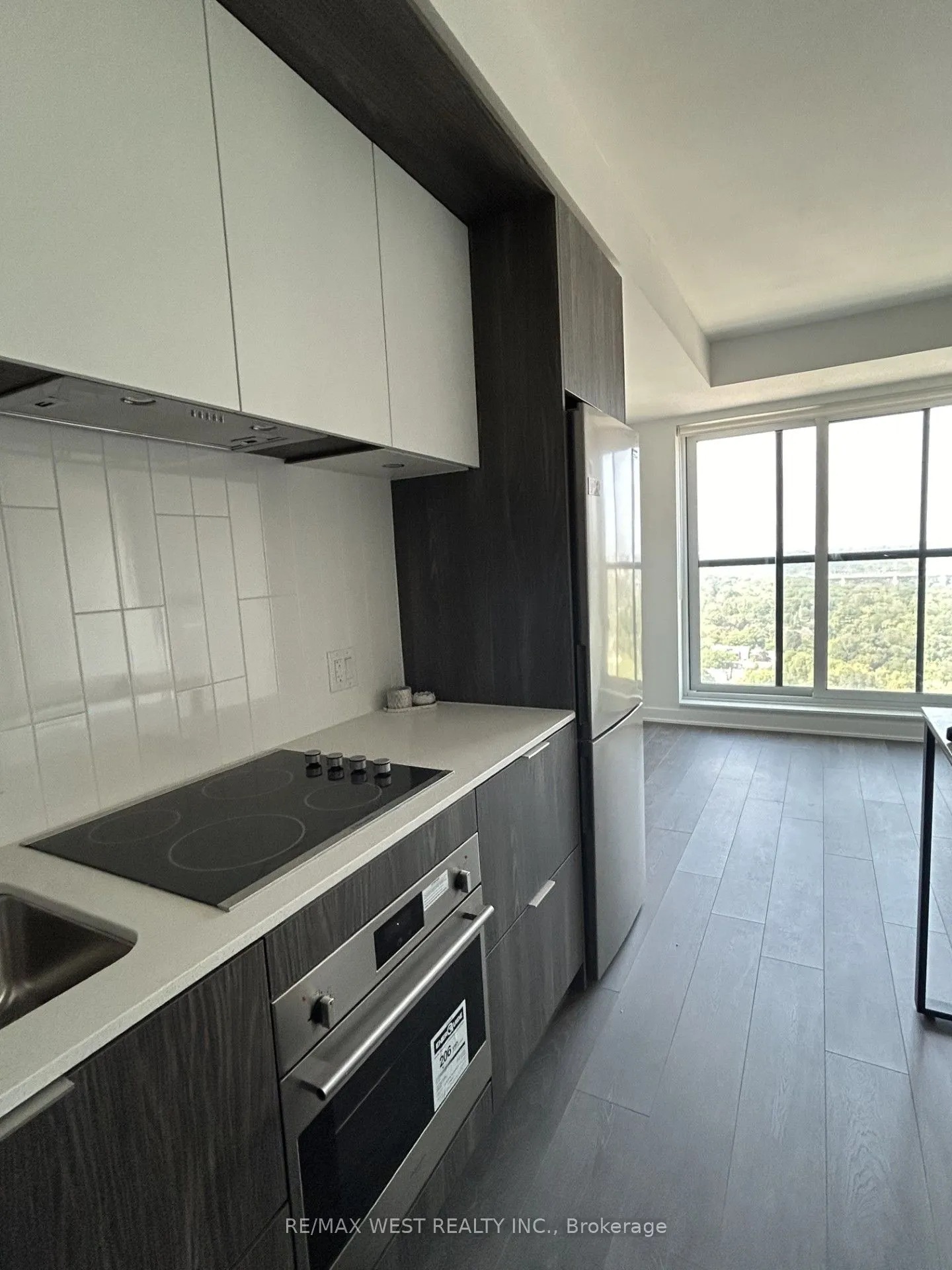 130 RIVER Street, #3009