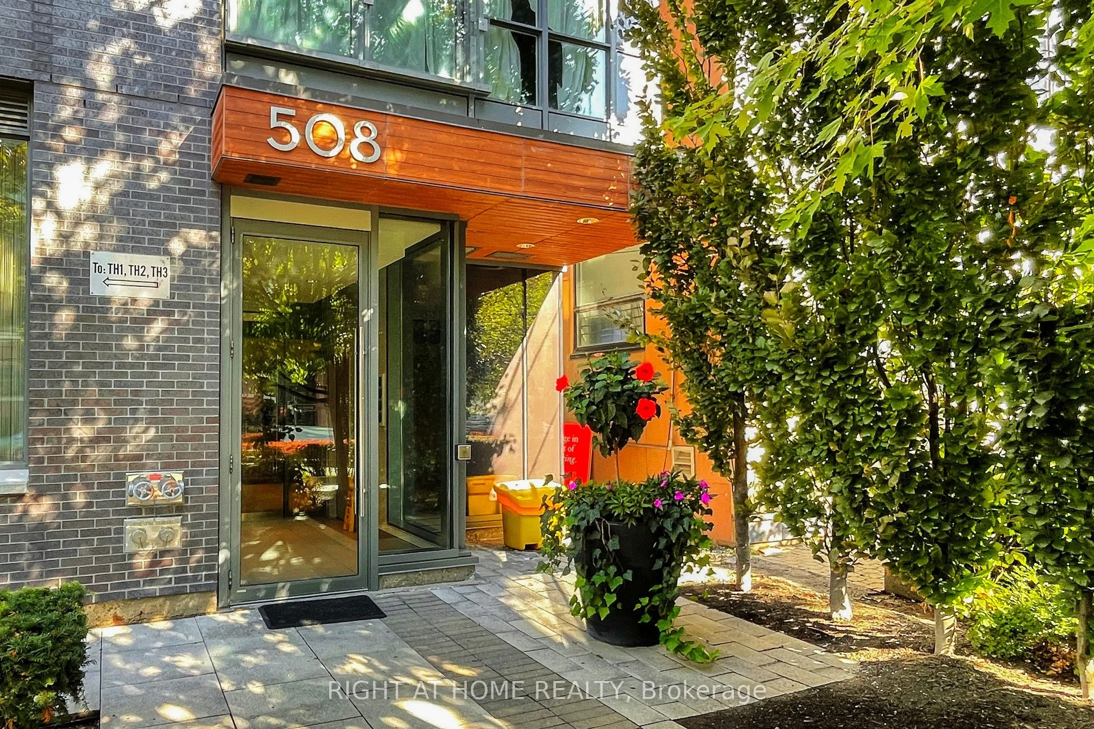 508 Wellington Street W, #Level 2 Party Room