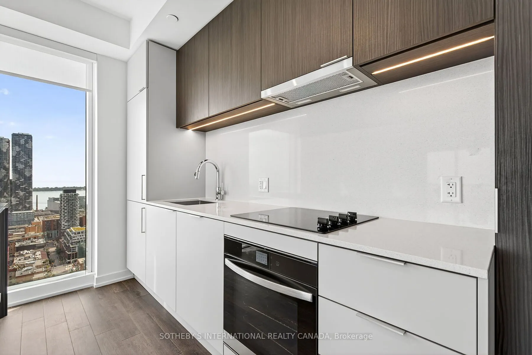 89 Church Street, #4207