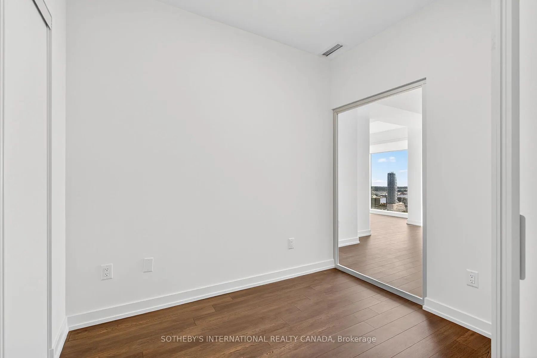 89 Church Street, #4207