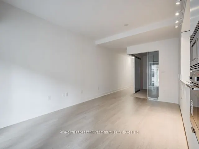 955 Bay Street, #618
