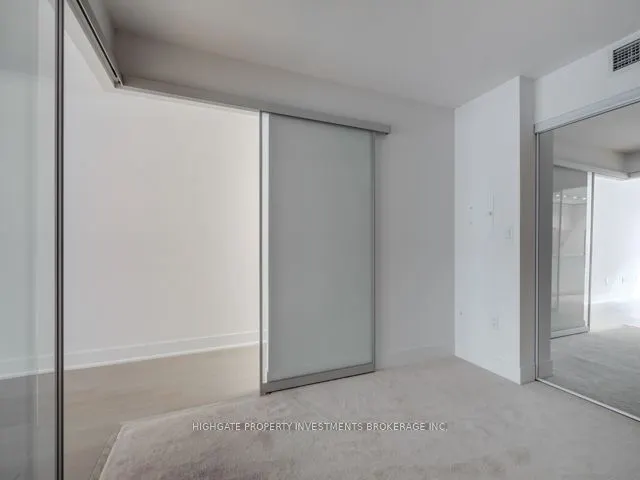 955 Bay Street, #618