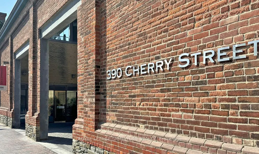390 Cherry Street, #204