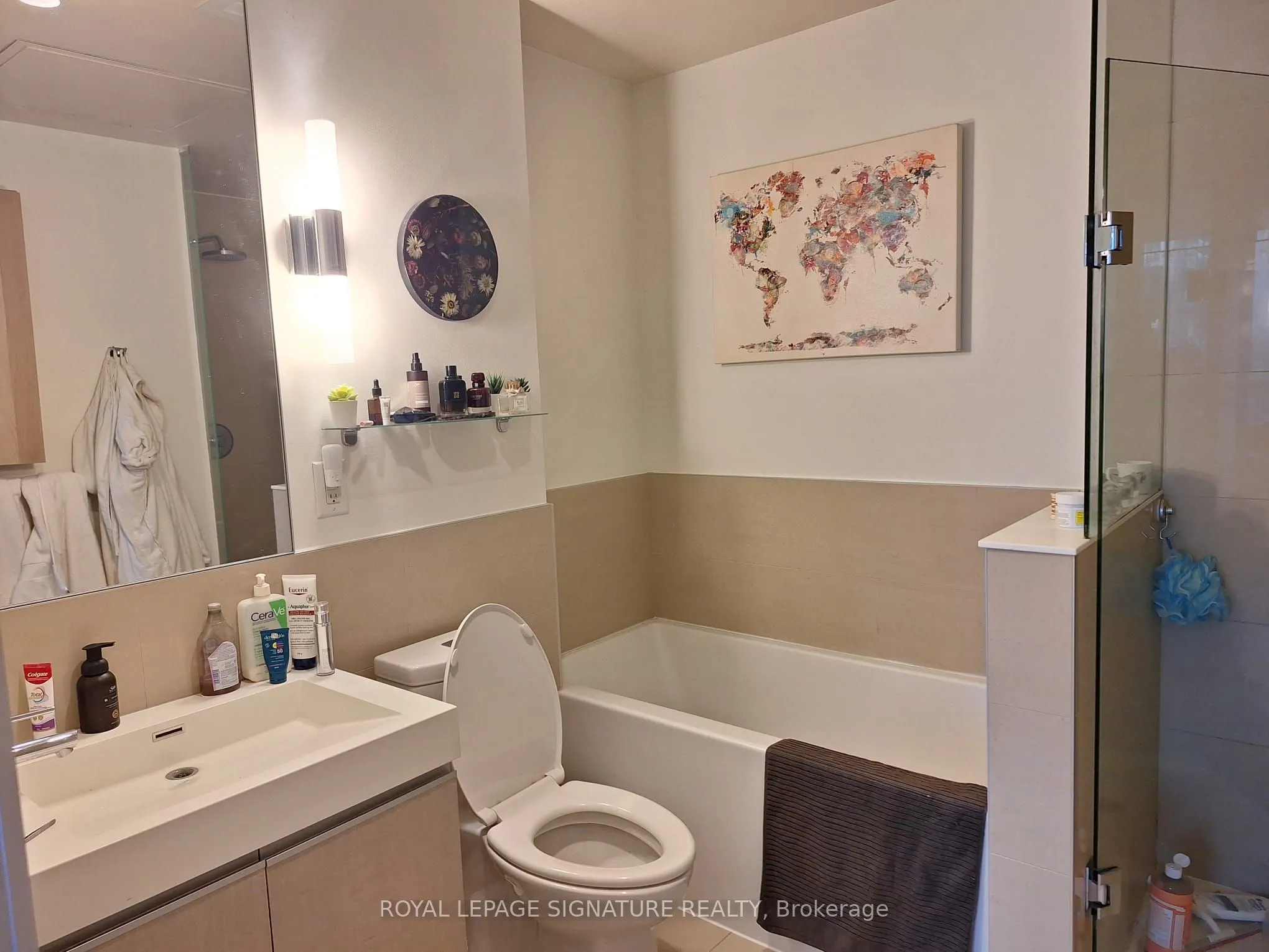 390 Cherry Street, #204