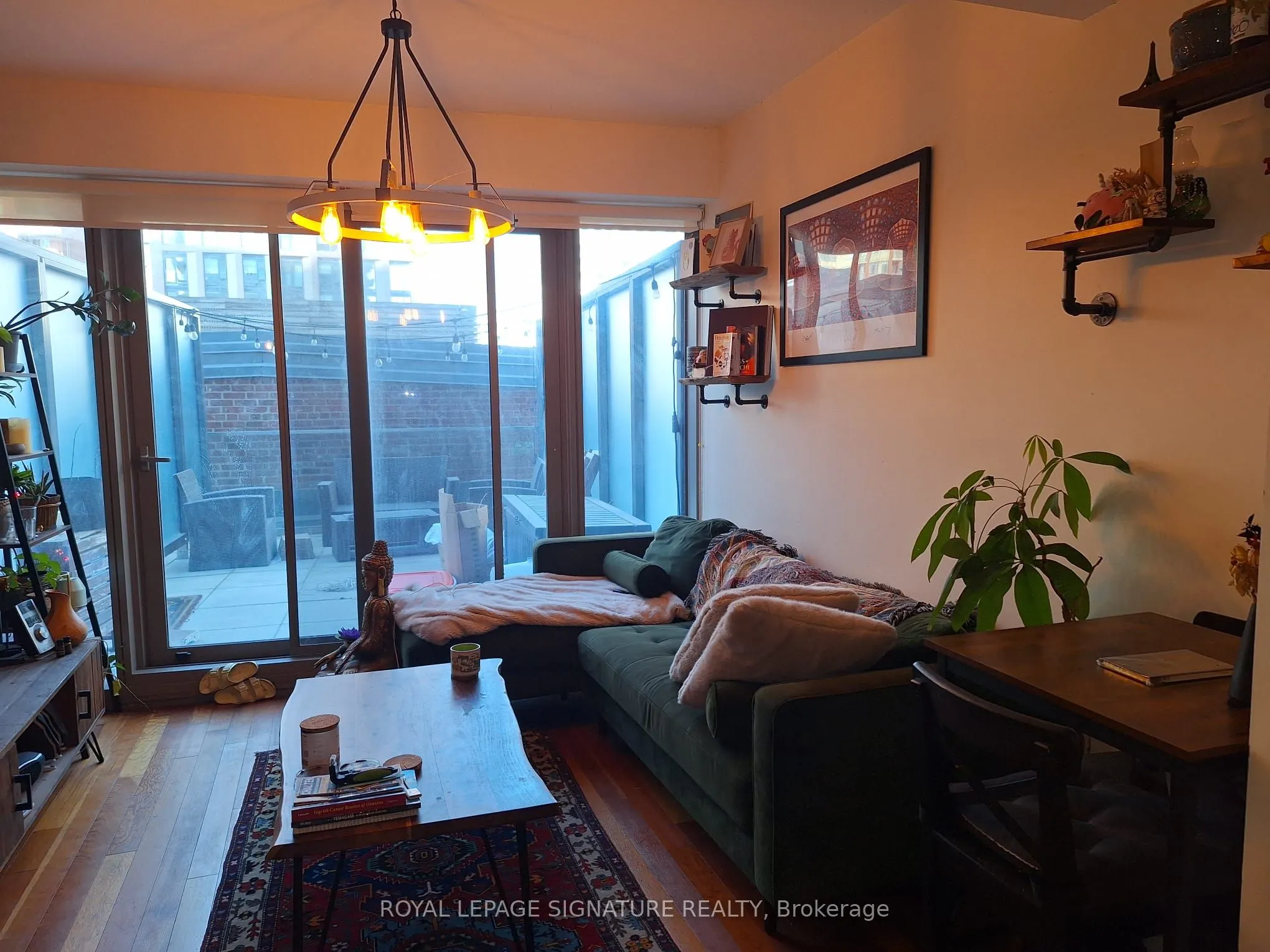 390 Cherry Street, #204