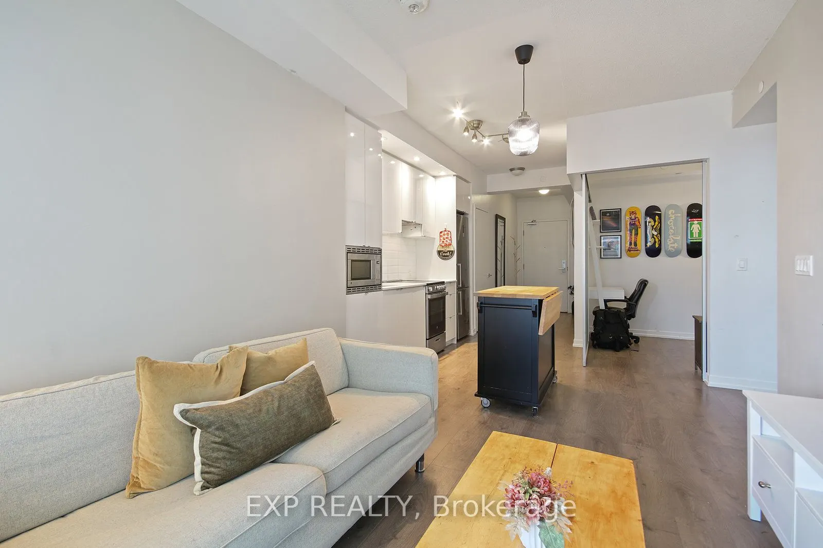 49 East Liberty Street, #1508