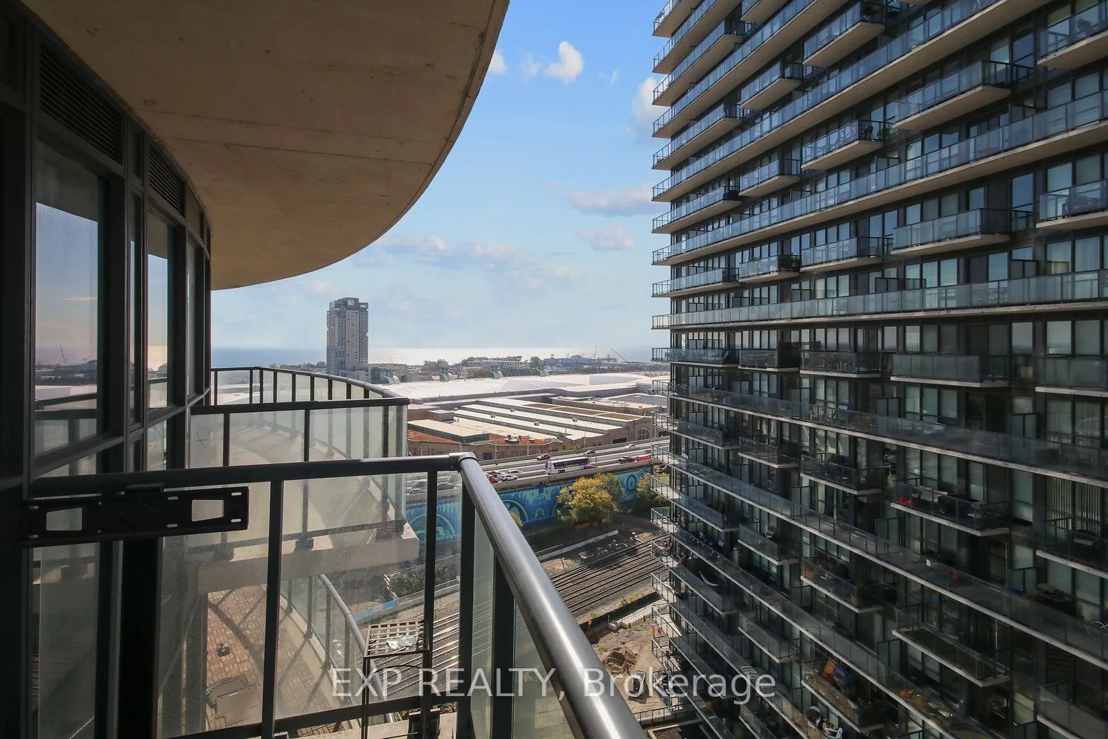 49 East Liberty Street, #1508