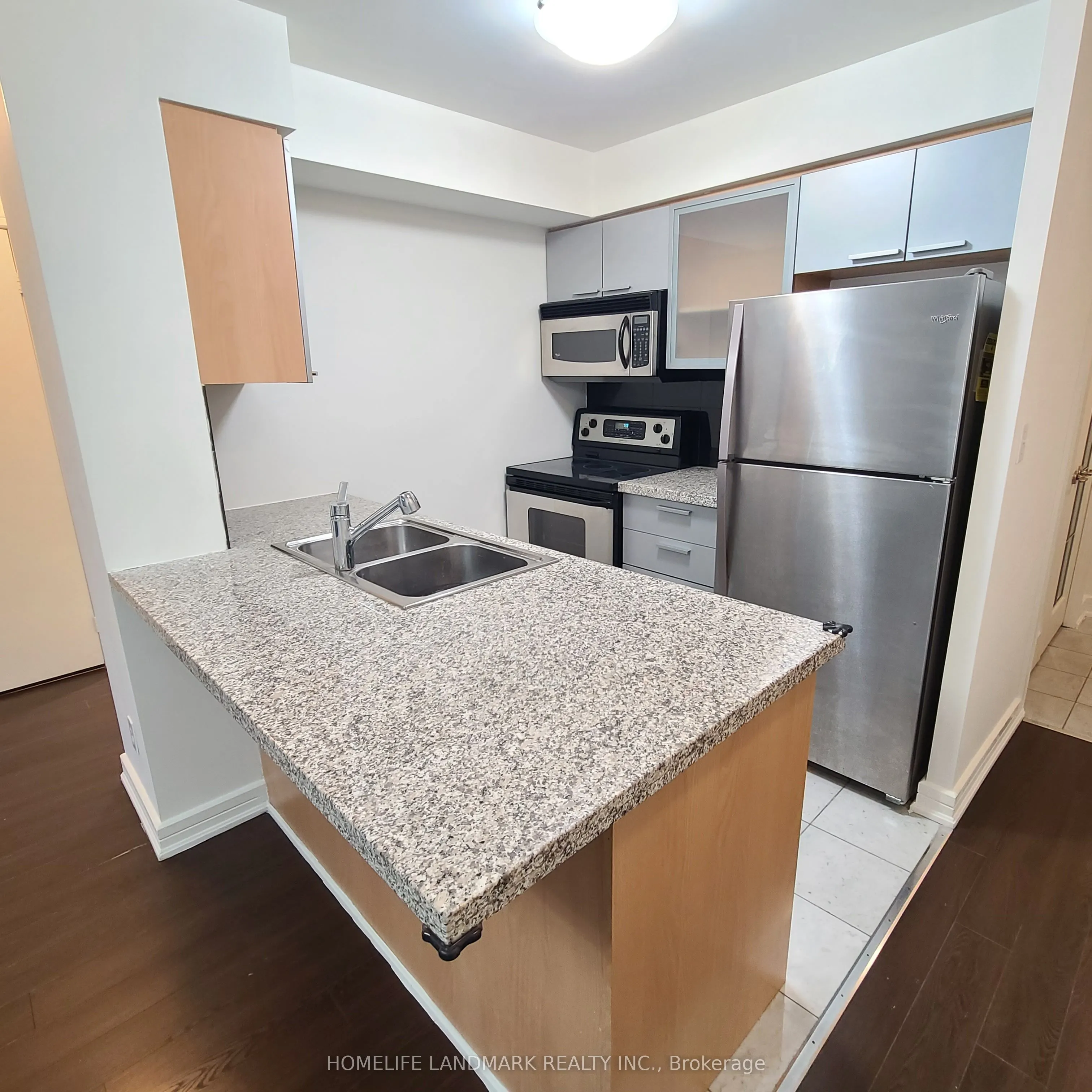 18 Harrison Garden Boulevard, #312