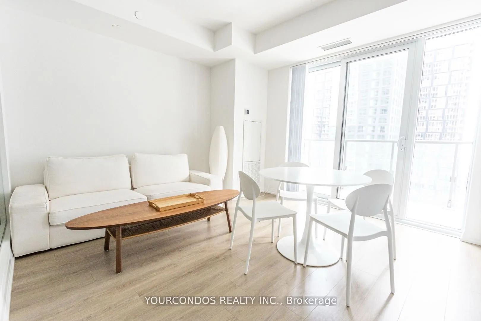 8 Widmer Street, #2911