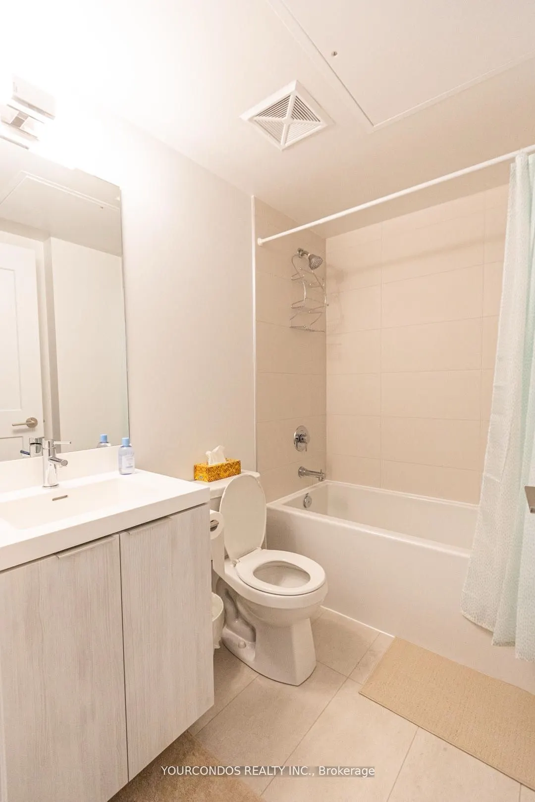 8 Widmer Street, #2911