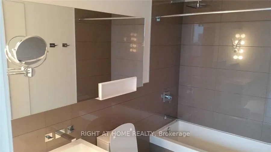 45 Charles Street E, #5011