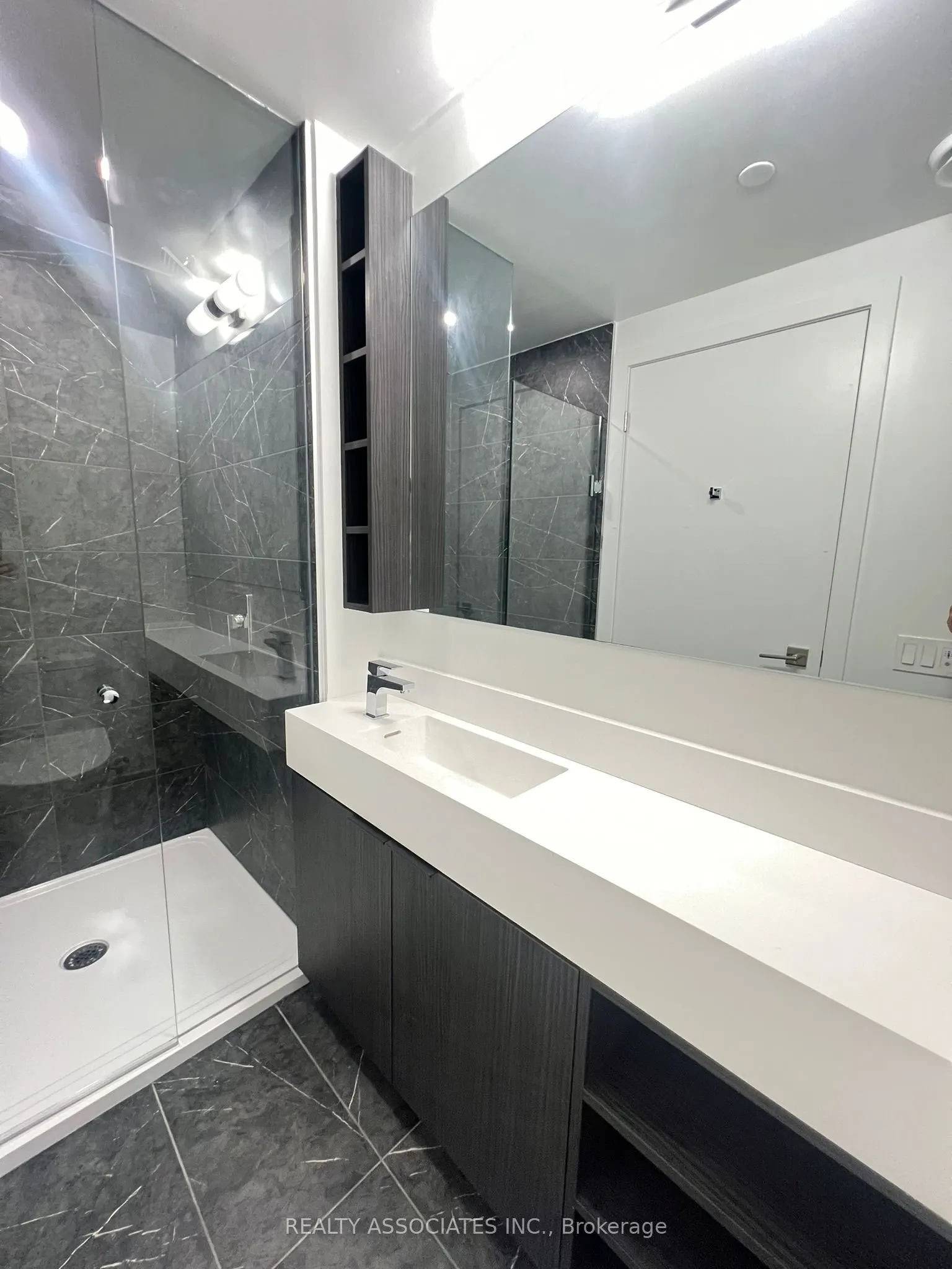 82 Dalhousie Street, #3902