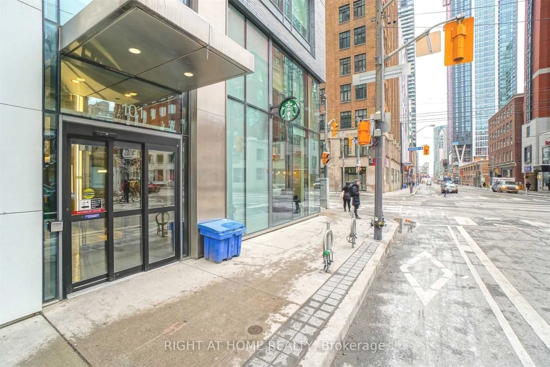 101 Peter Street, #3406