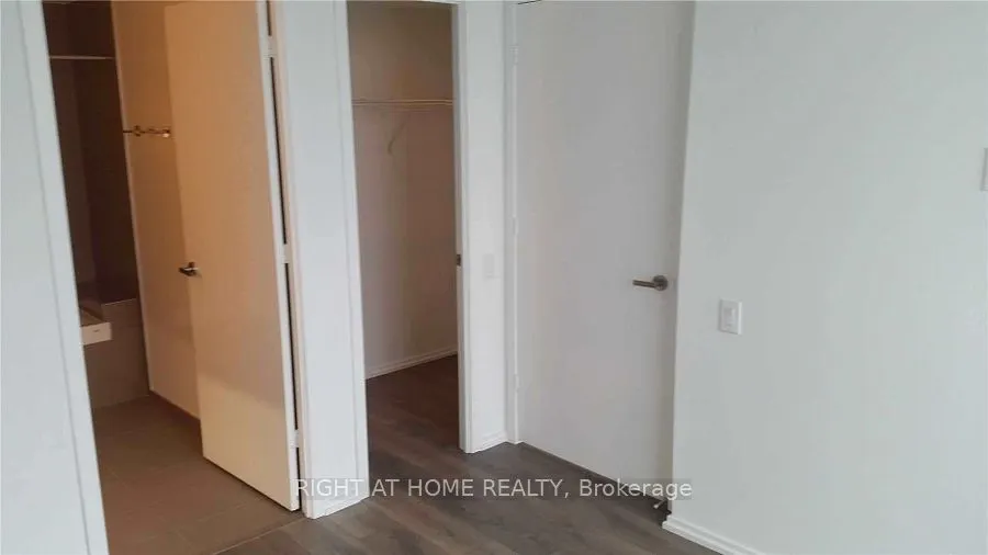 45 Charles Street E, #5011
