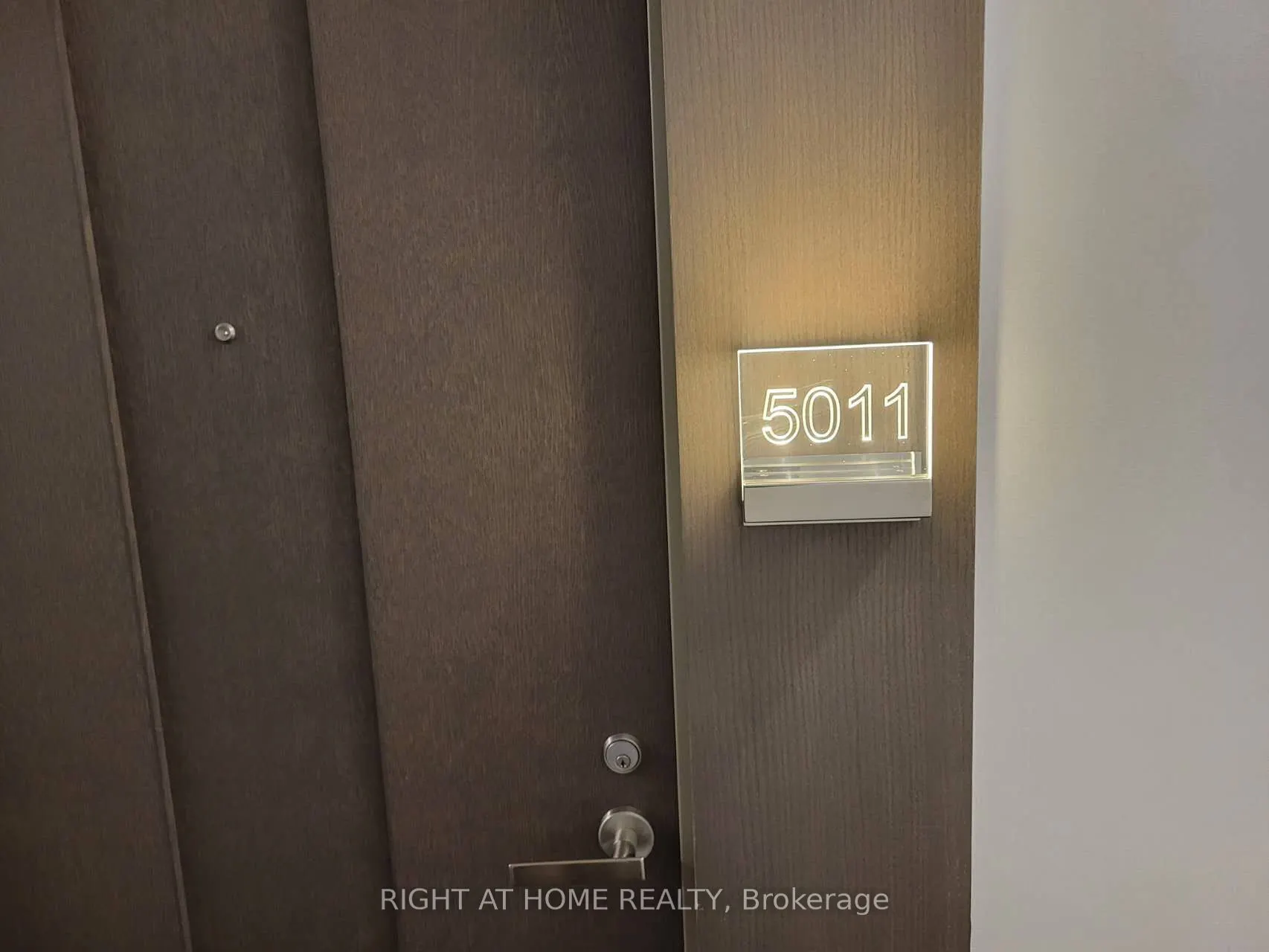 45 Charles Street E, #5011