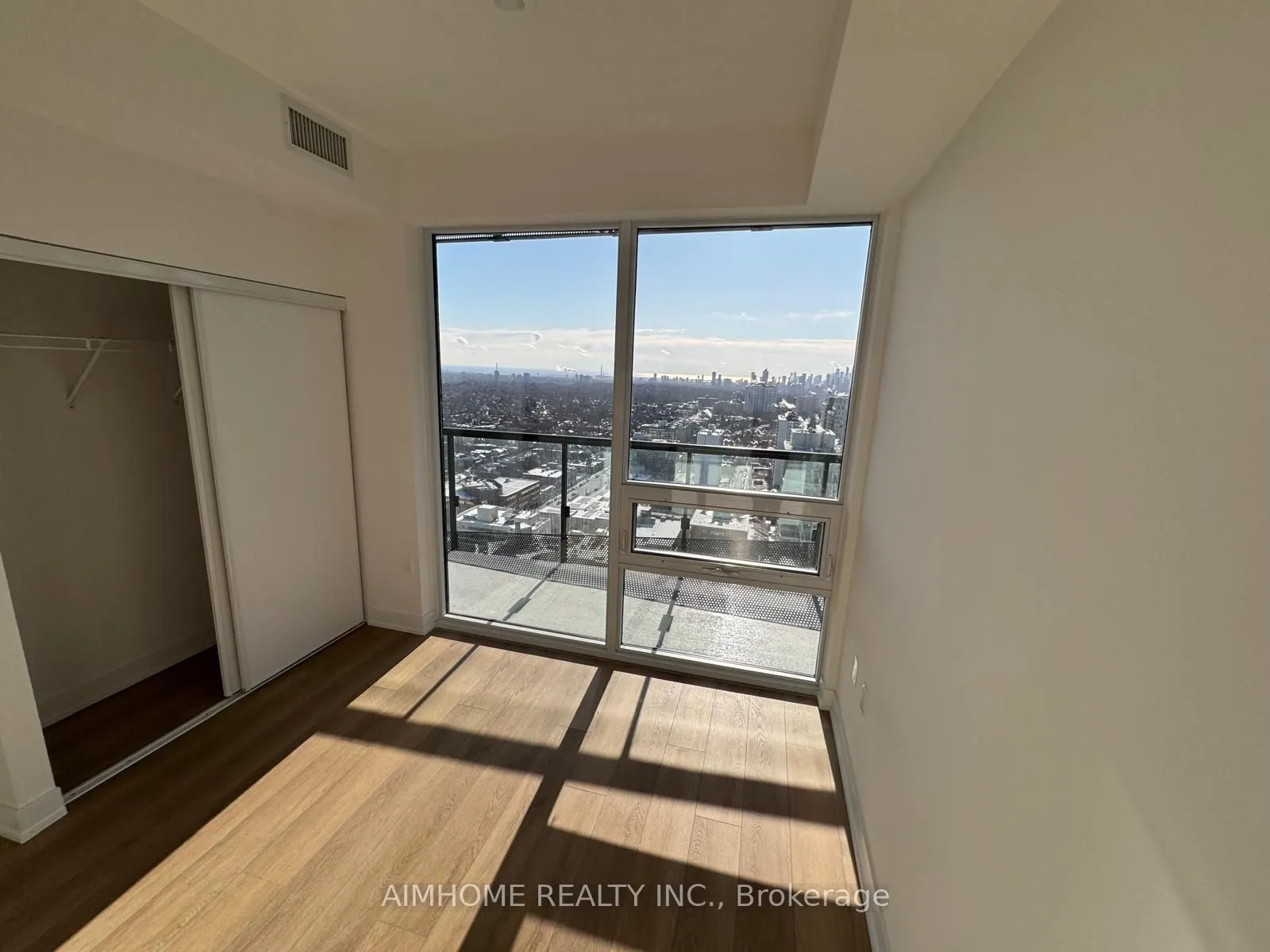 127 Broadway Avenue, #3001