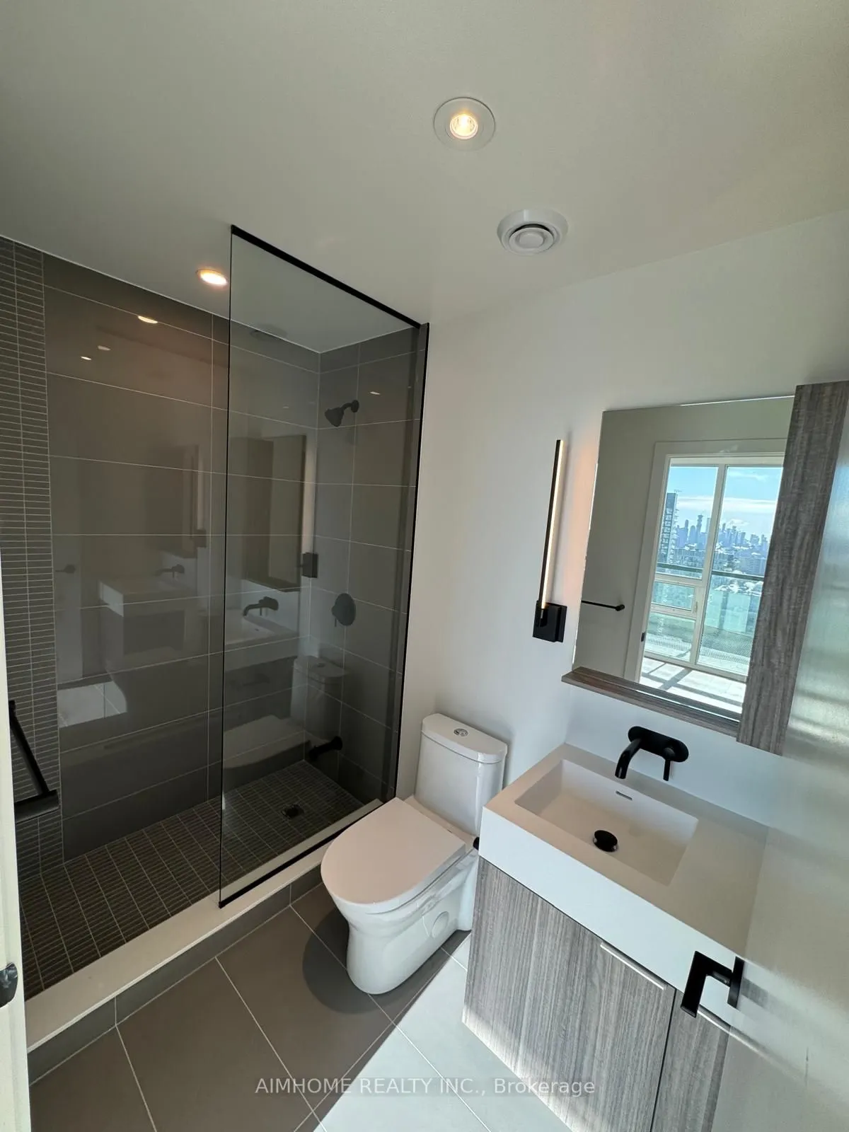 127 Broadway Avenue, #3001