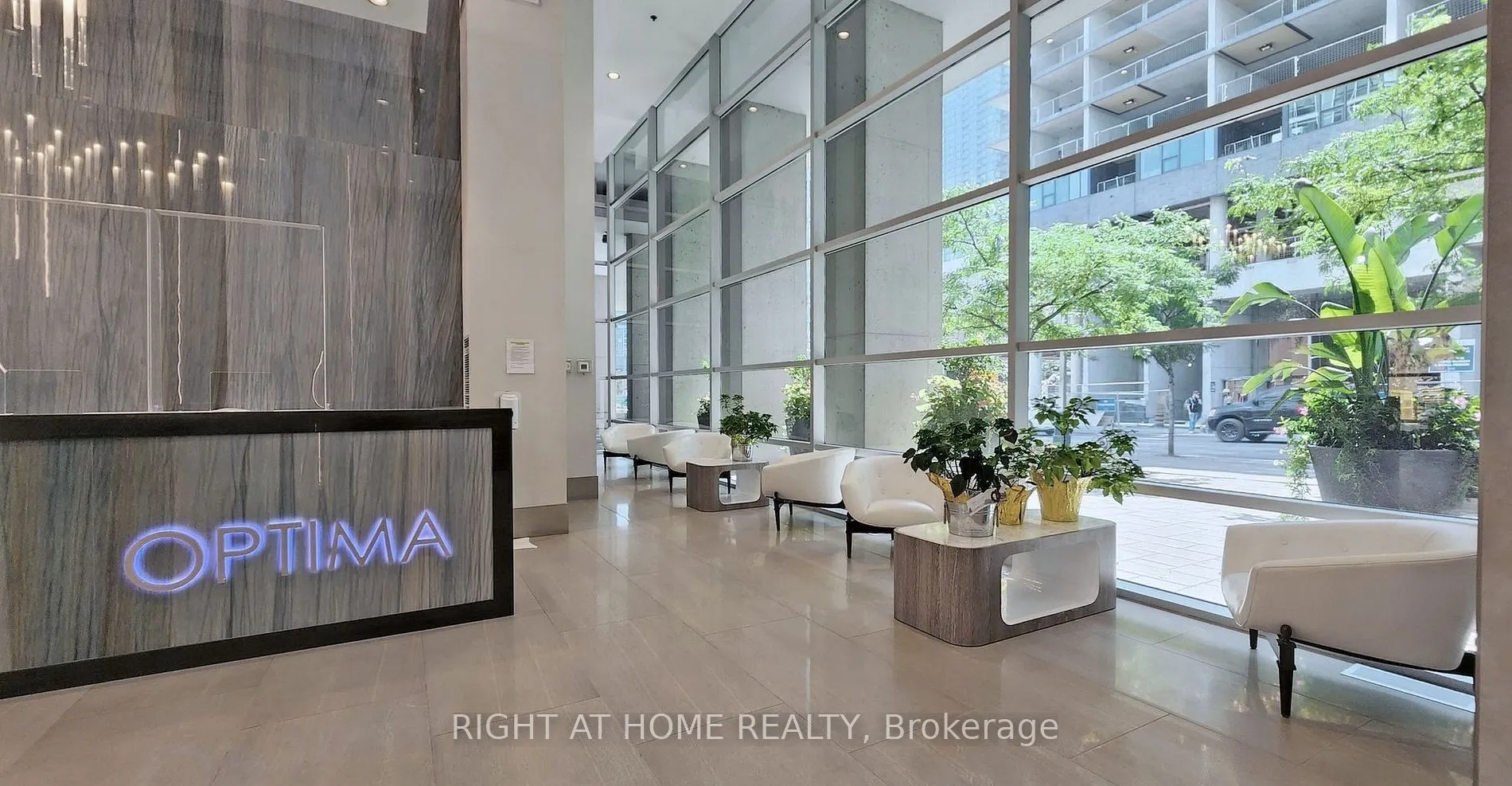 81 Navy Wharf Court, #916