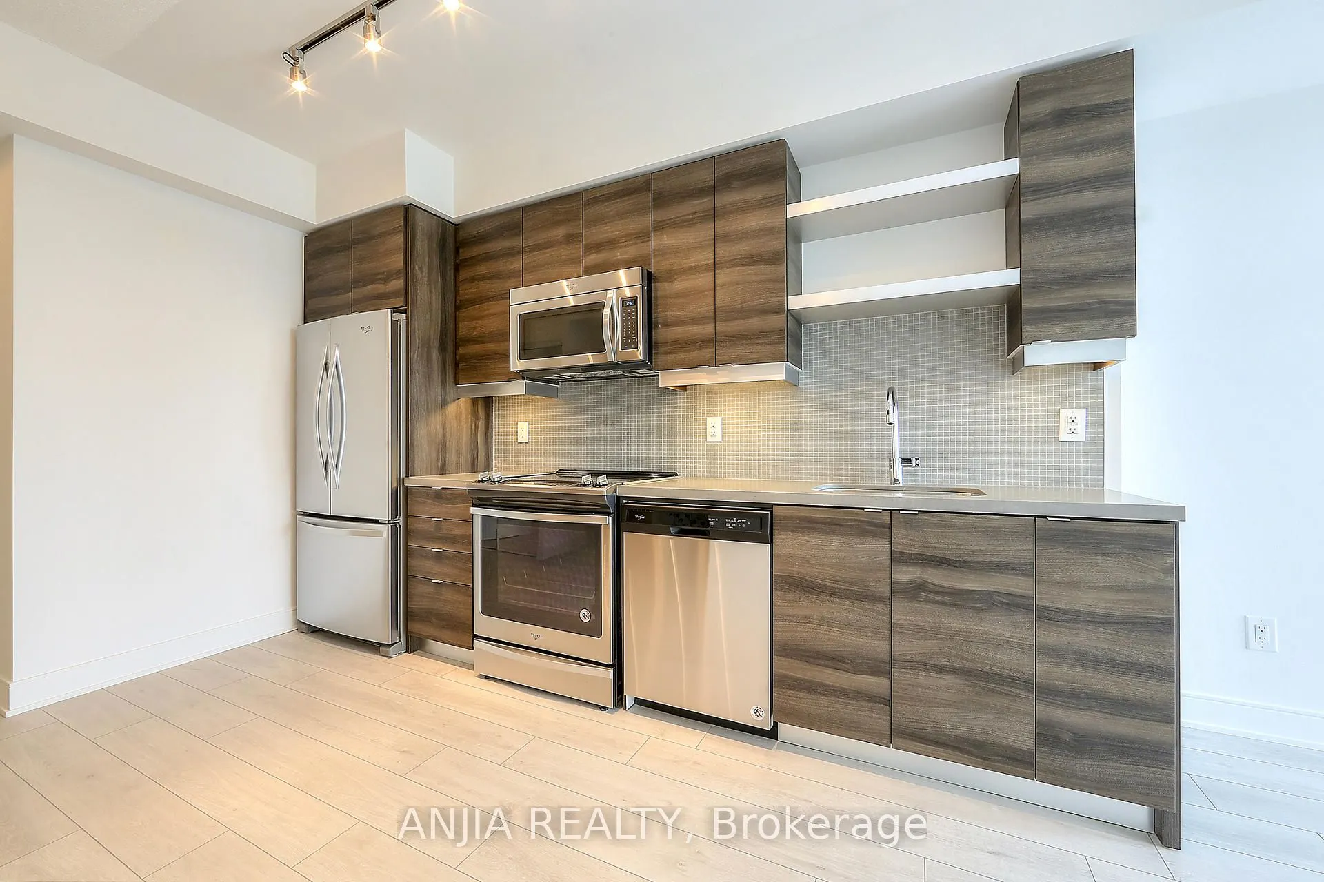 525 Adelaide Street W, #PH11
